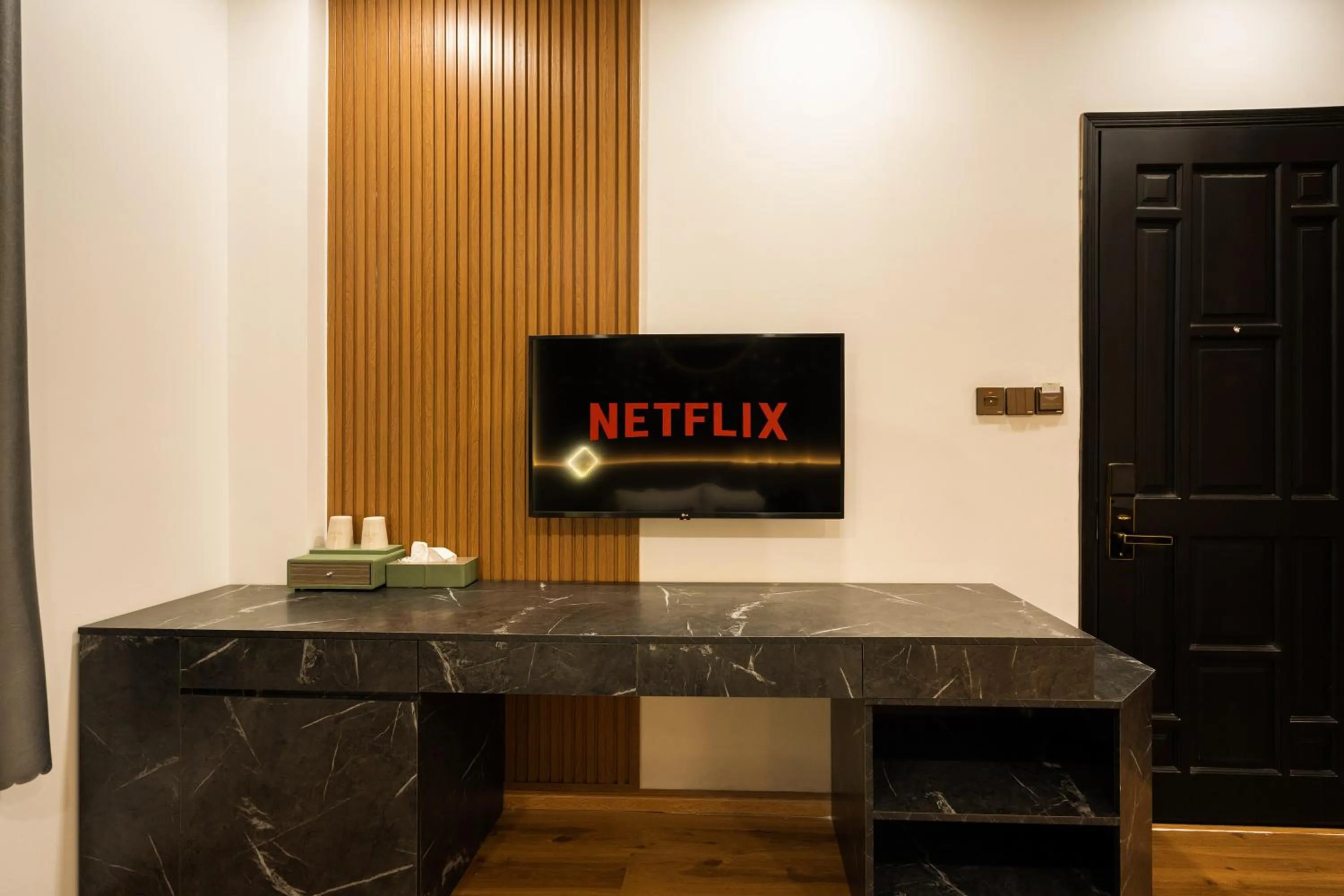 TV and multimedia in MICASA HOTEL