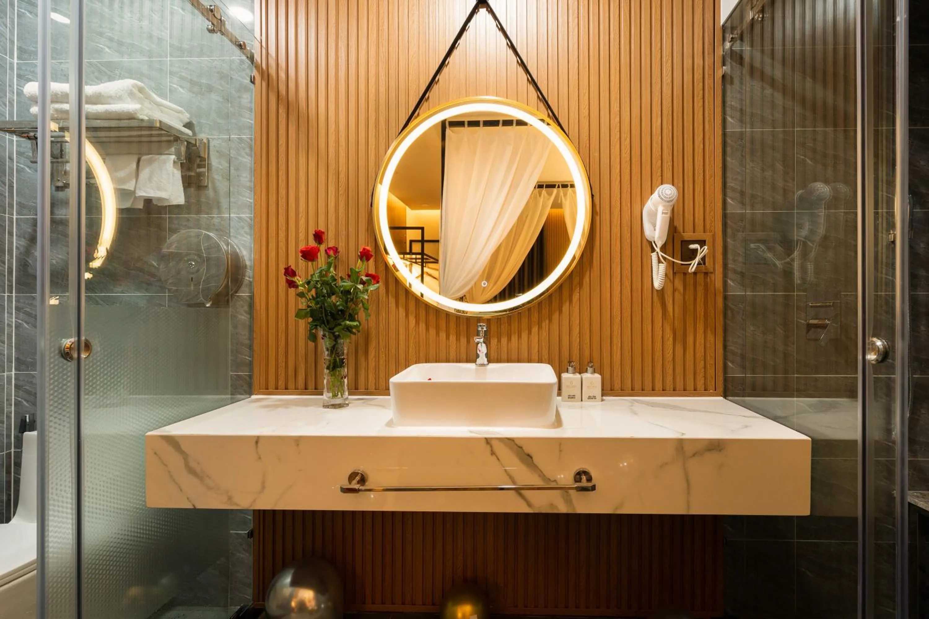 Shower in MICASA HOTEL