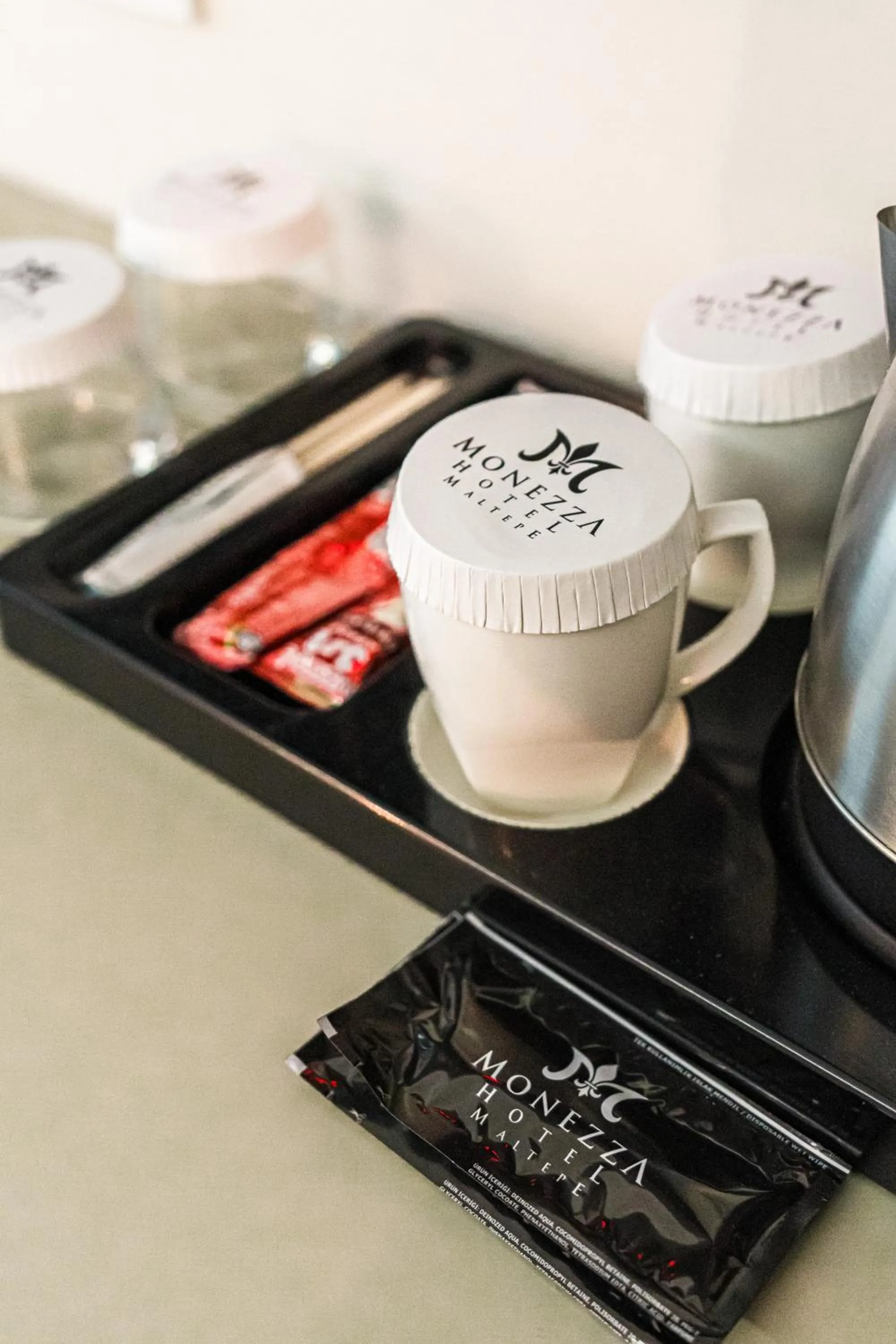 Coffee/tea facilities in Monezza Maltepe Rezidans
