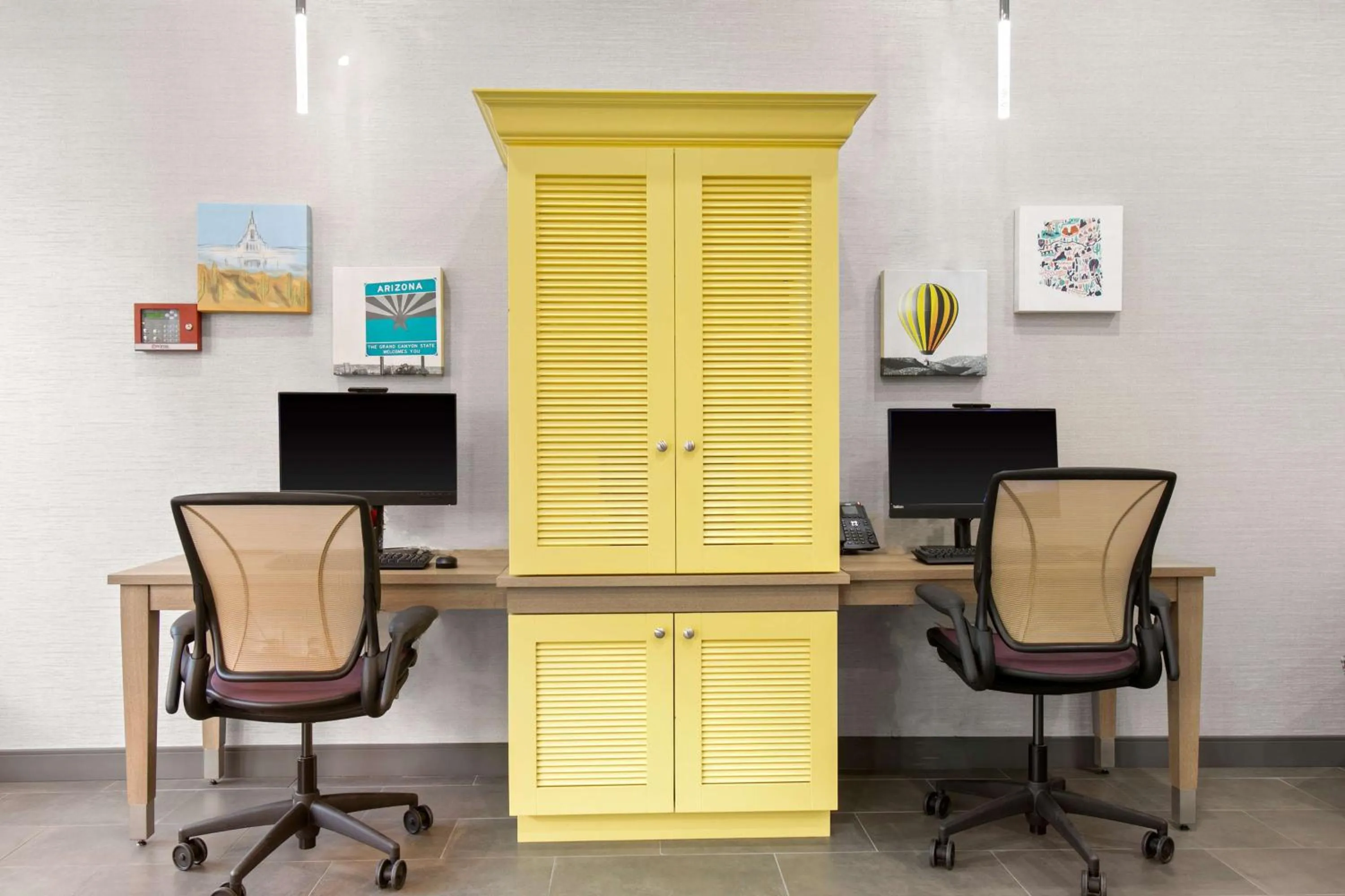 Business facilities in Home2 Suites By Hilton Phoenix Downtown