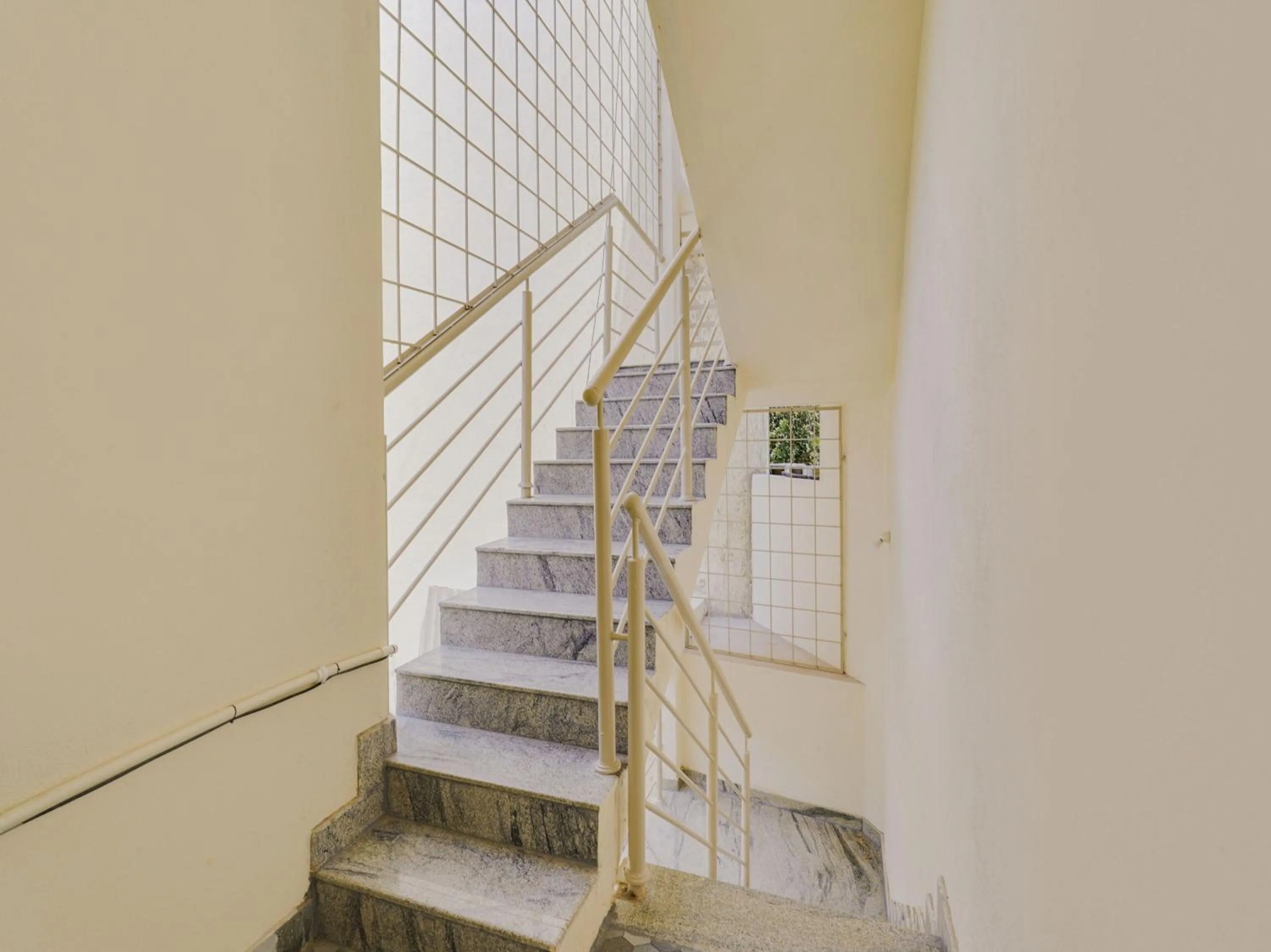 Lobby or reception in Hotel O SGR Residency