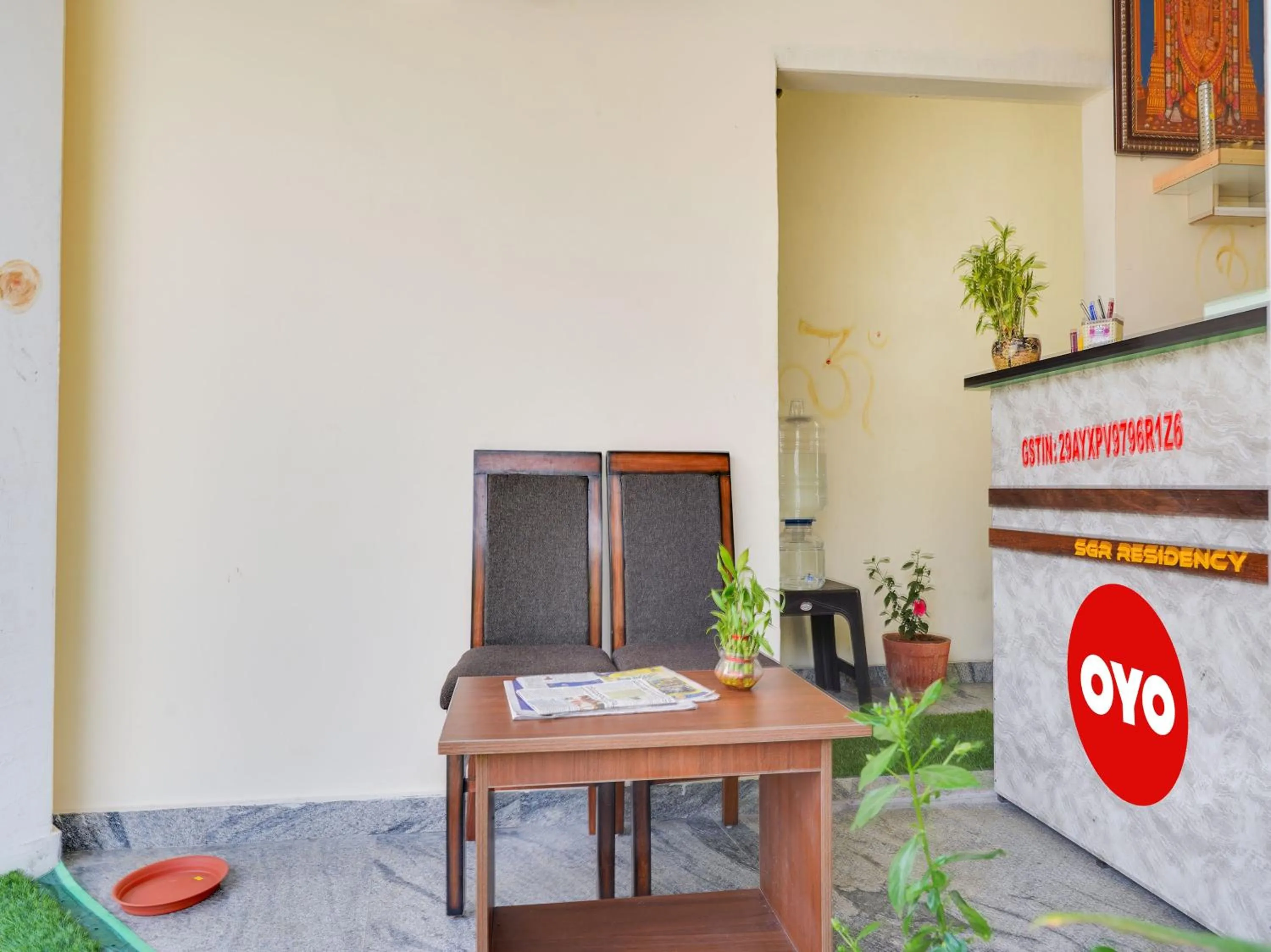 Lobby or reception in Hotel O SGR Residency