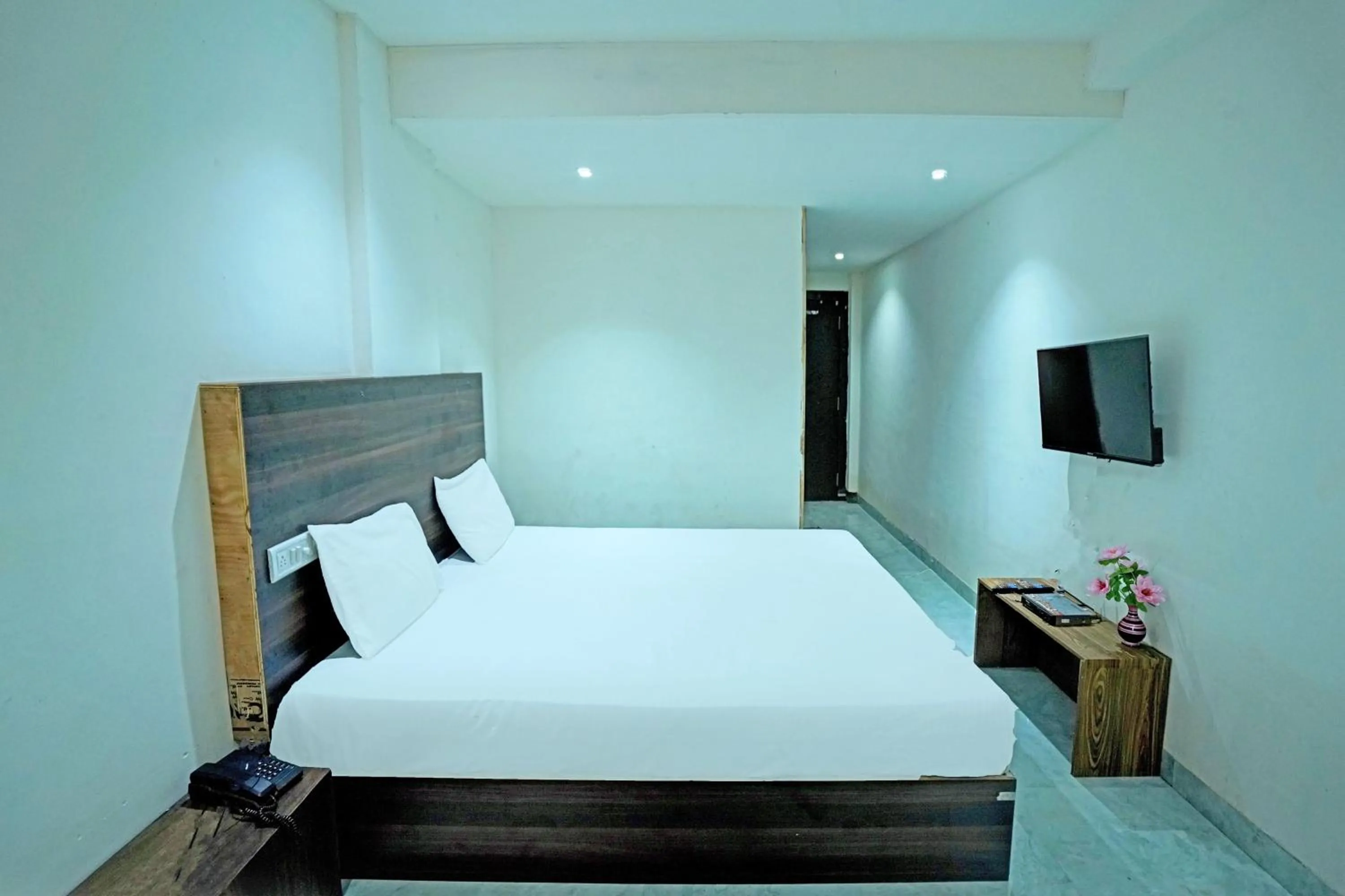 Bedroom, Bed in Hotel O SS Palace