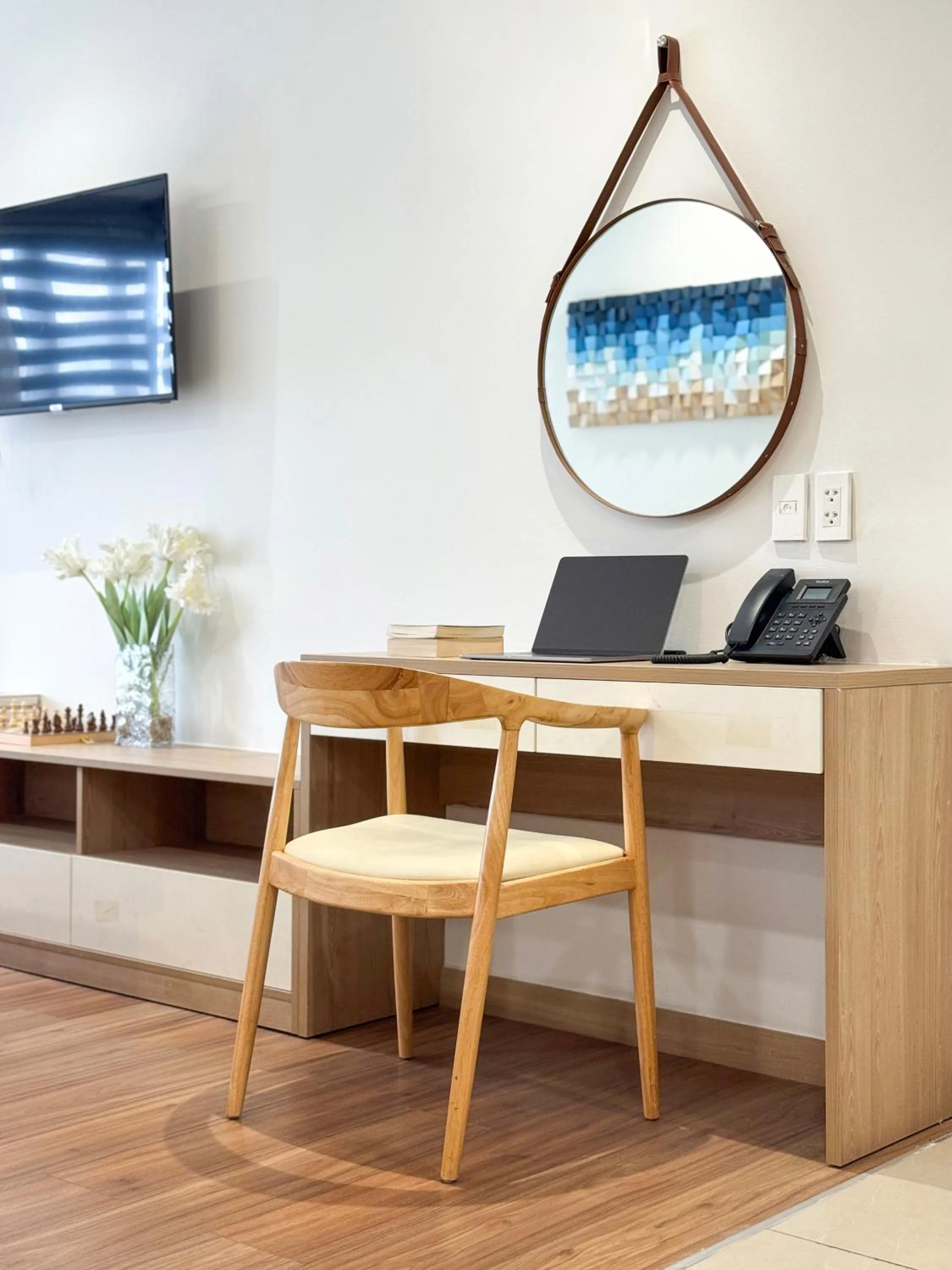 TV and multimedia in Cityhouse - LightHouse SG