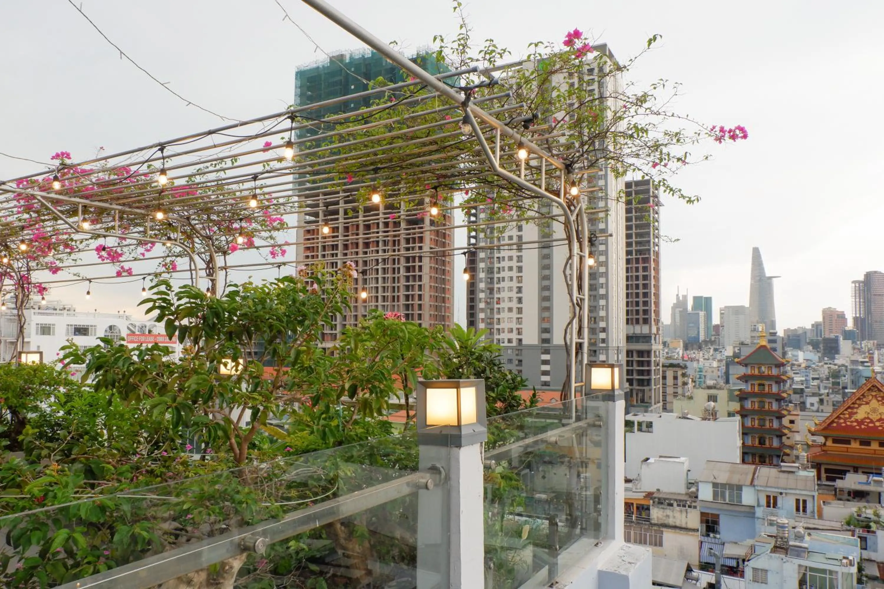 Quiet street view in Cityhouse - LightHouse SG