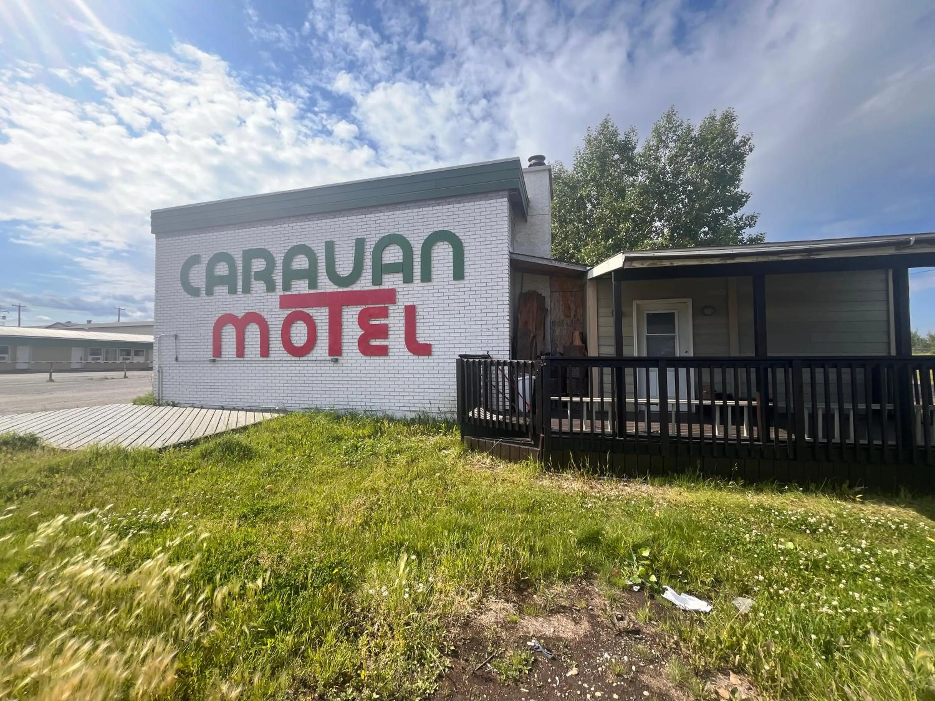 Caravan Motel