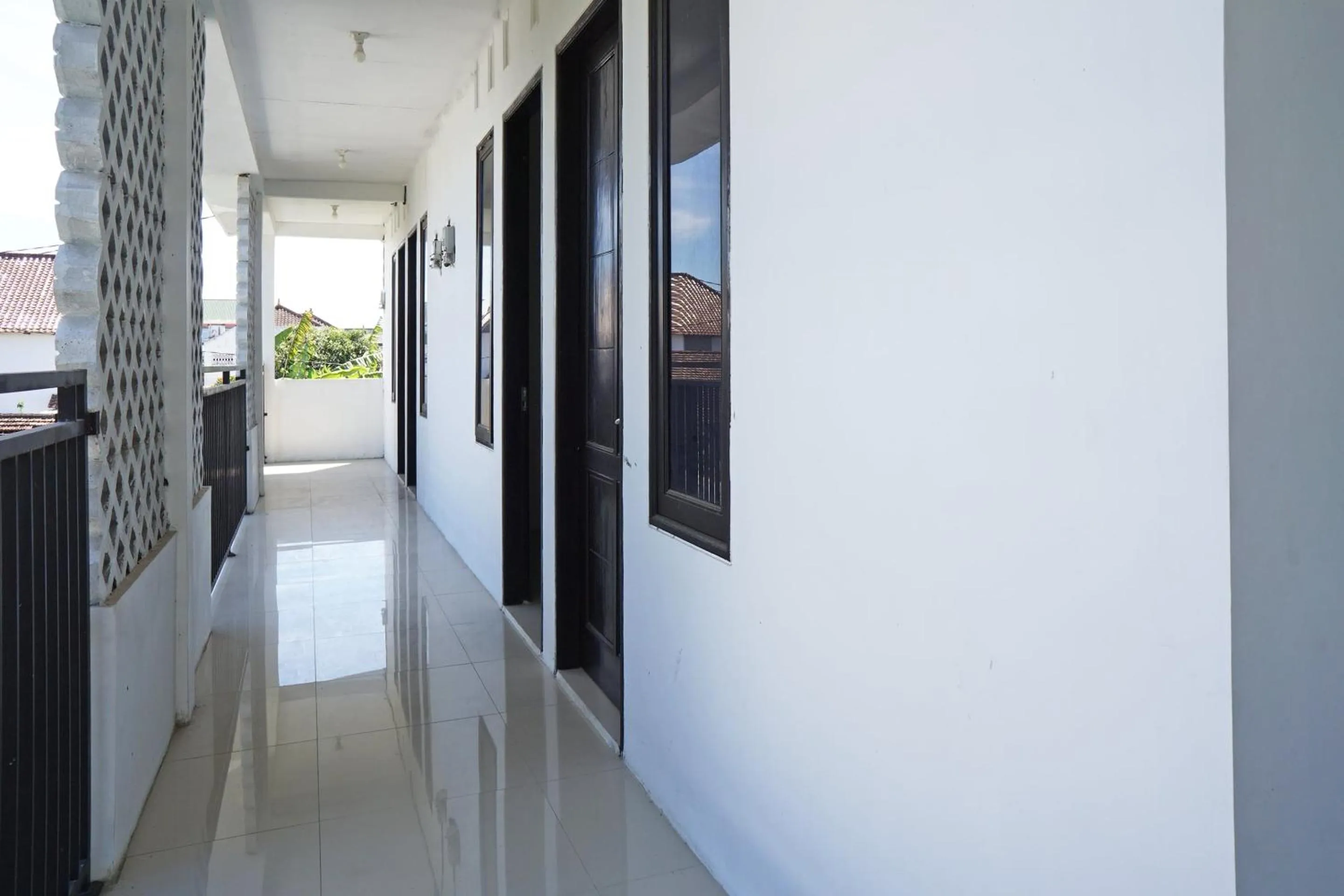 Lobby or reception in Hotel O Kost Putih Syariah