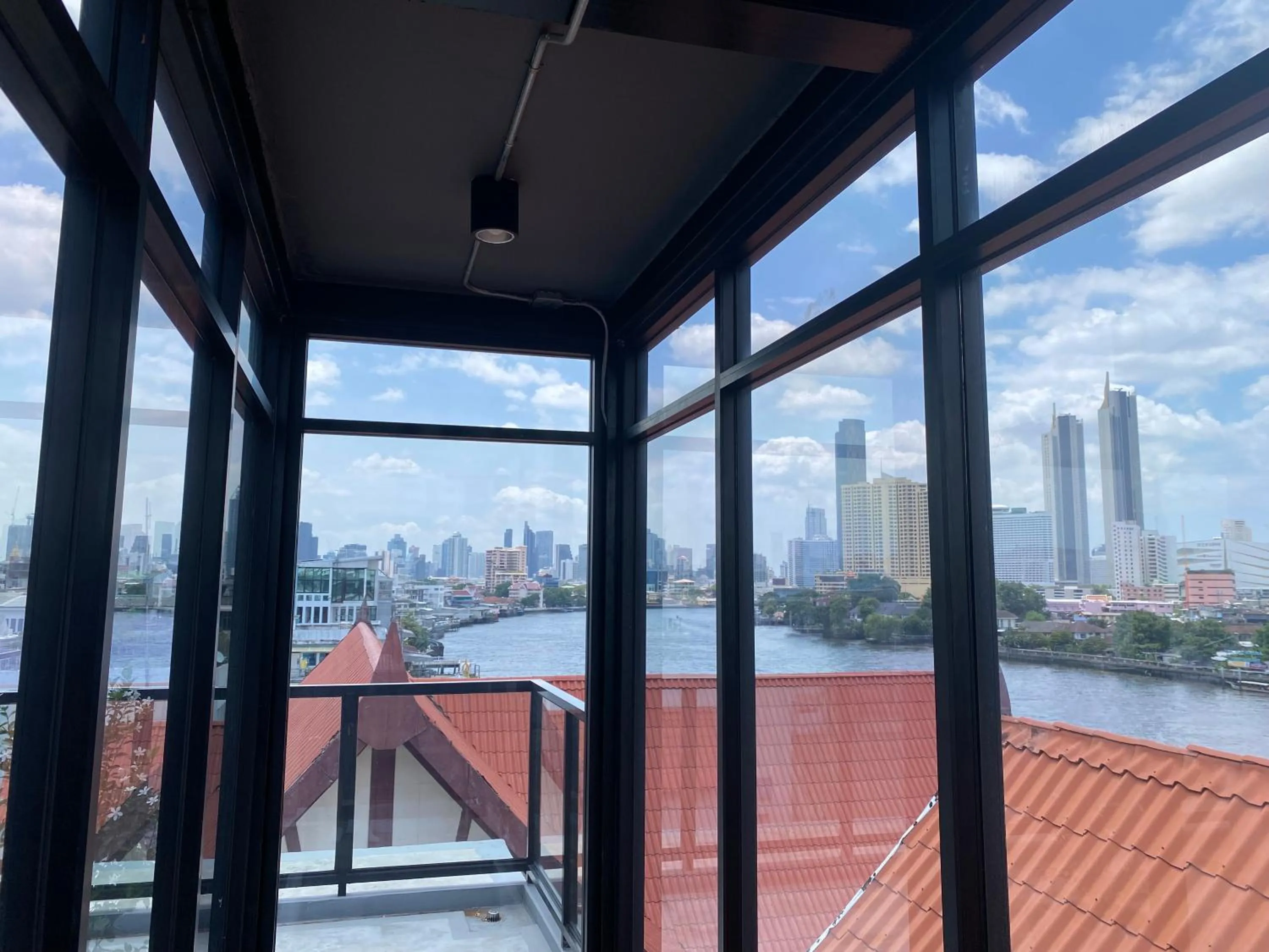 Balcony/Terrace in PIER 808 Hostel