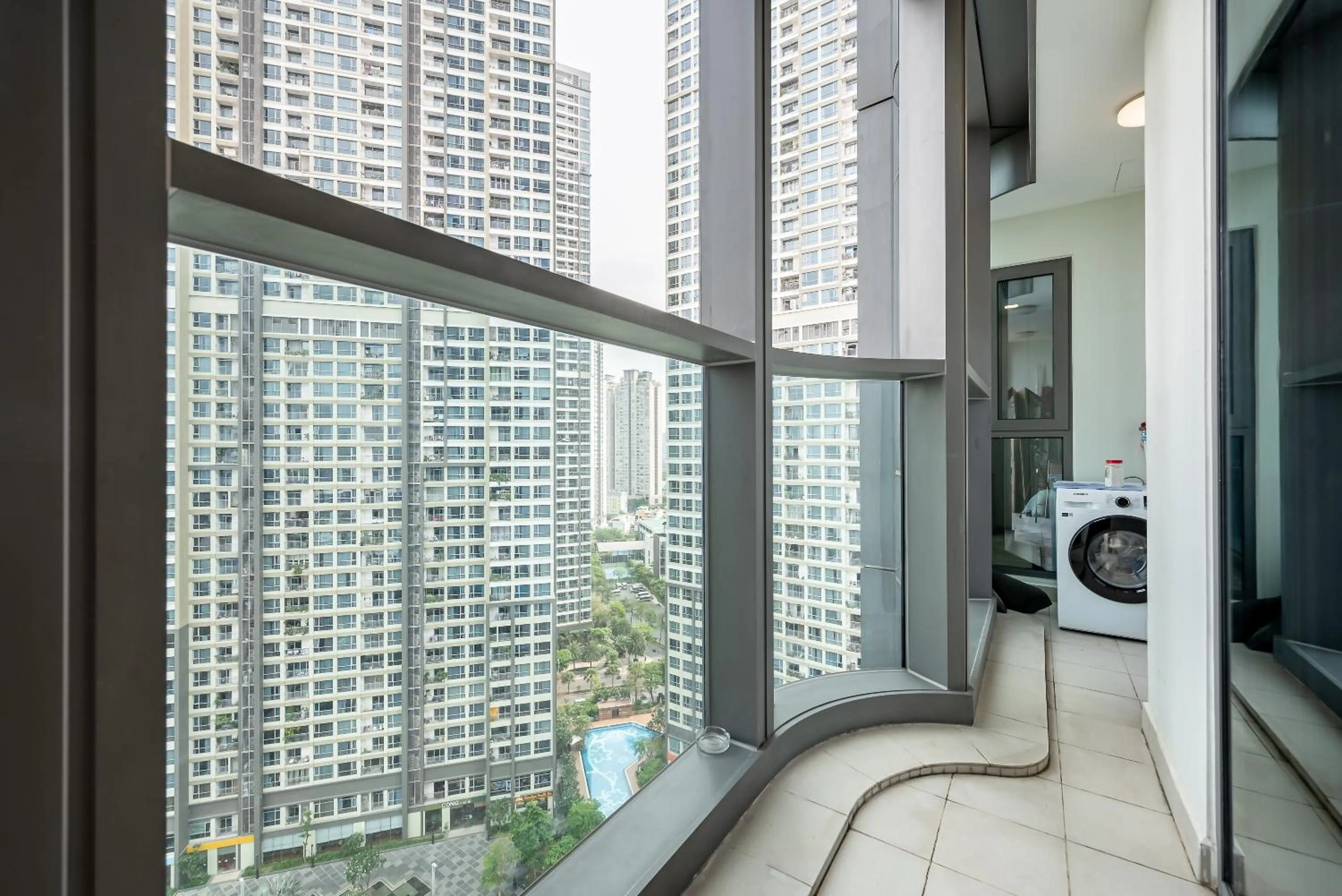 LANDMARK 81 CONDOTEL CBD in HCMC