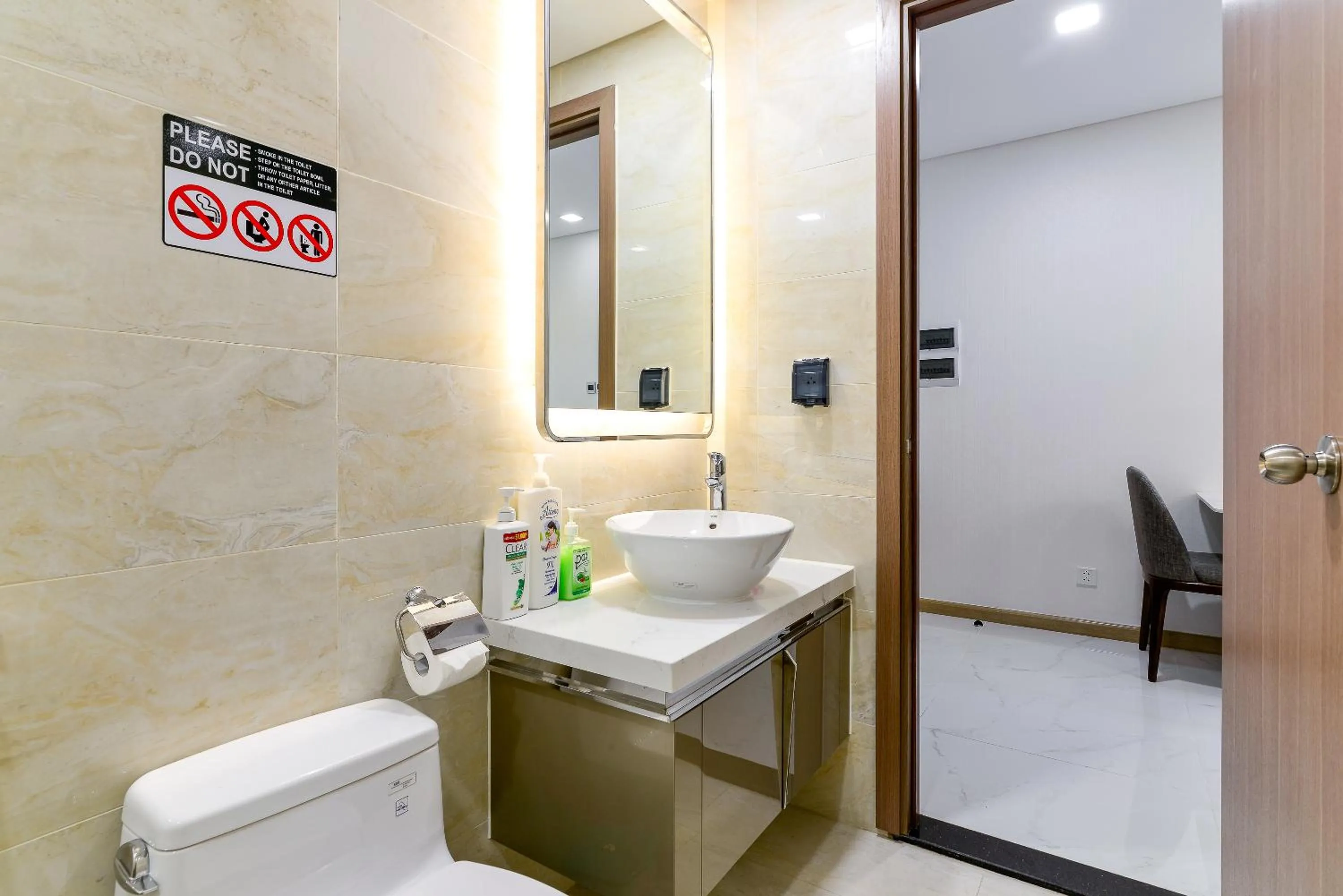 LANDMARK 81 CONDOTEL CBD in HCMC