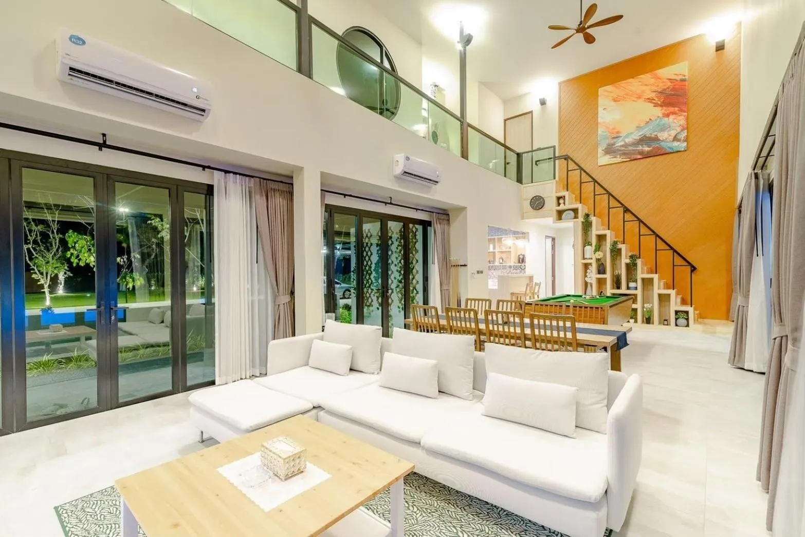 Living room in Emmarin Villa