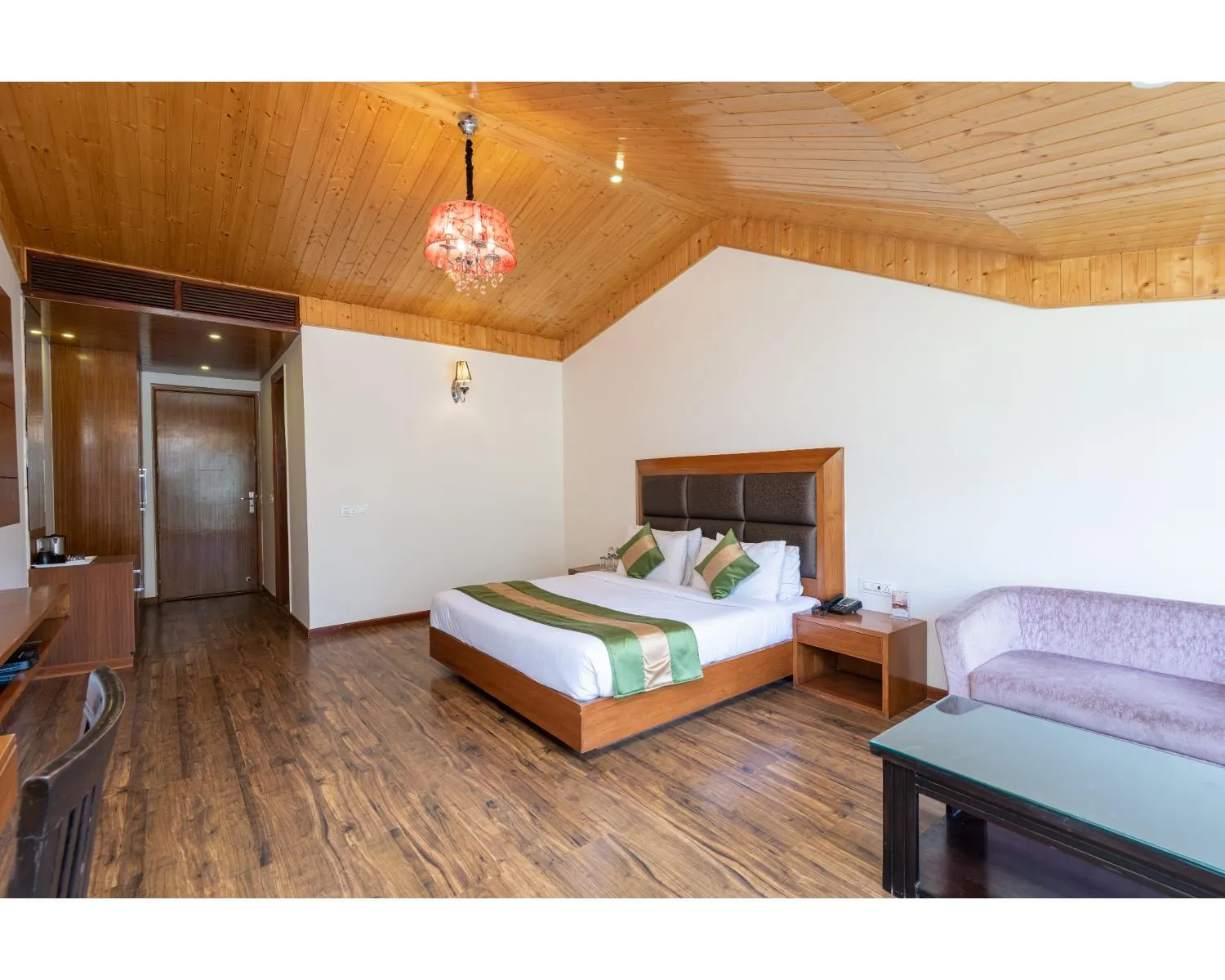 Bed in The Serenity Resort Spa