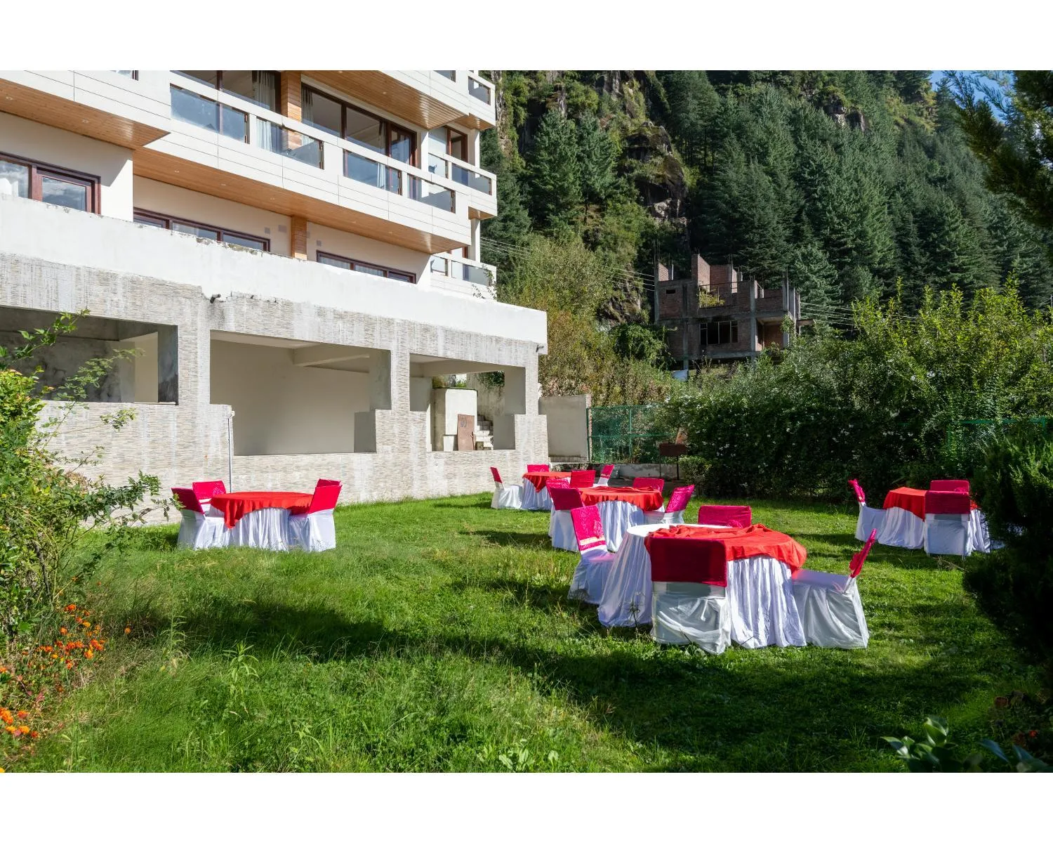 Garden, Banquet Facilities in The Serenity Resort Spa