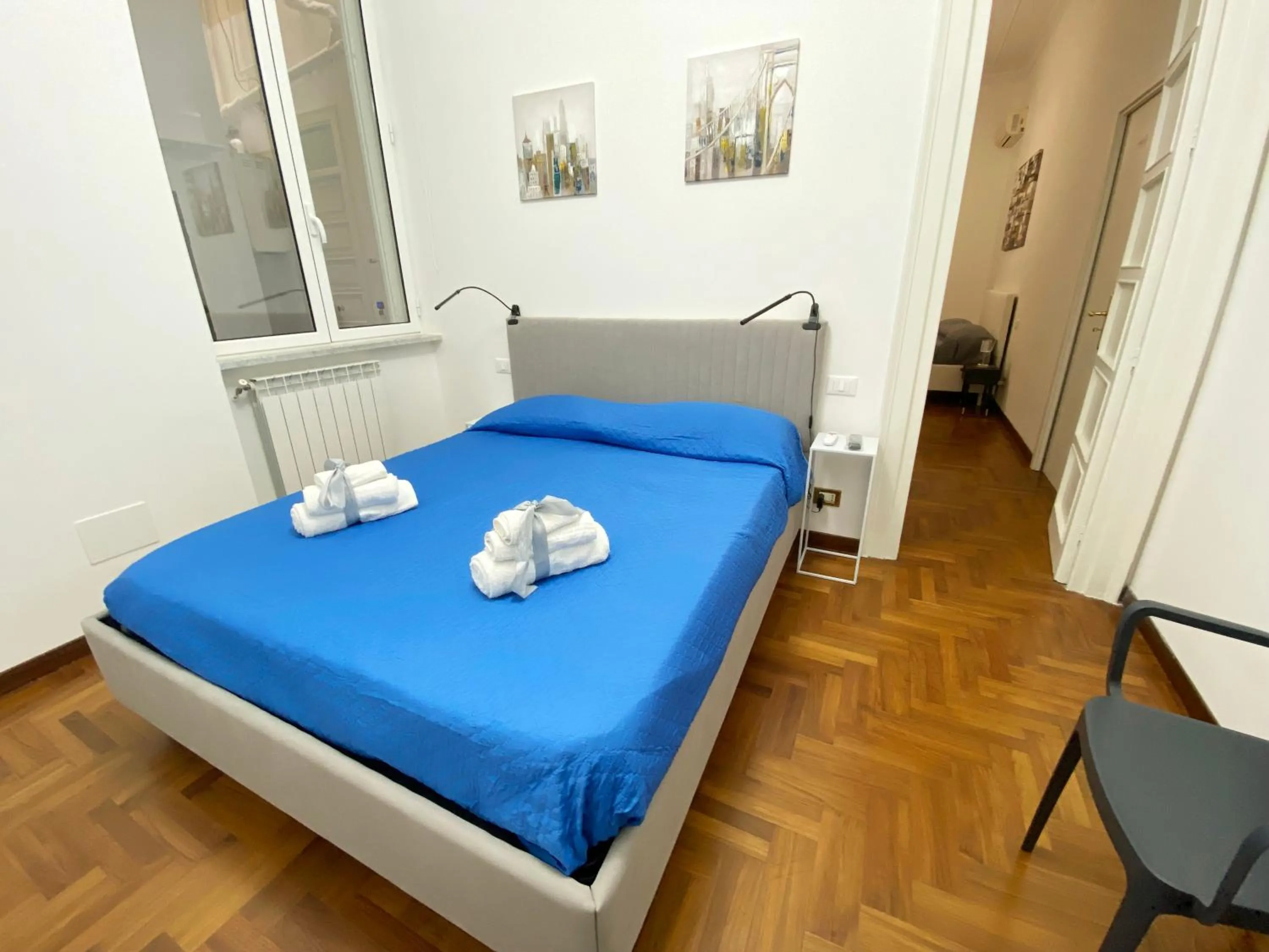 View (from property/room), Bed in Kamaffari Central Apartment
