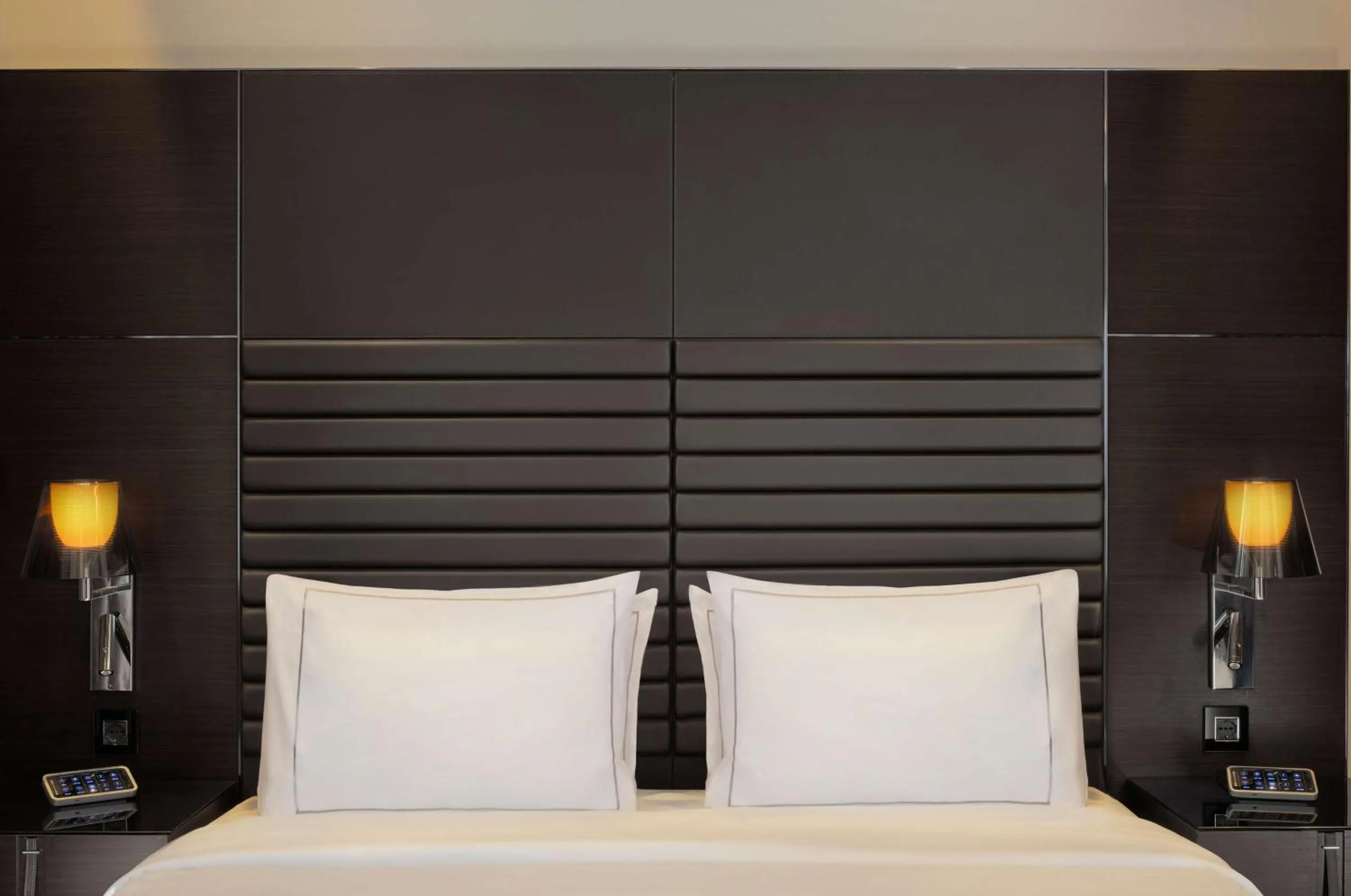 Bedroom, Bed in art'otel London Hoxton