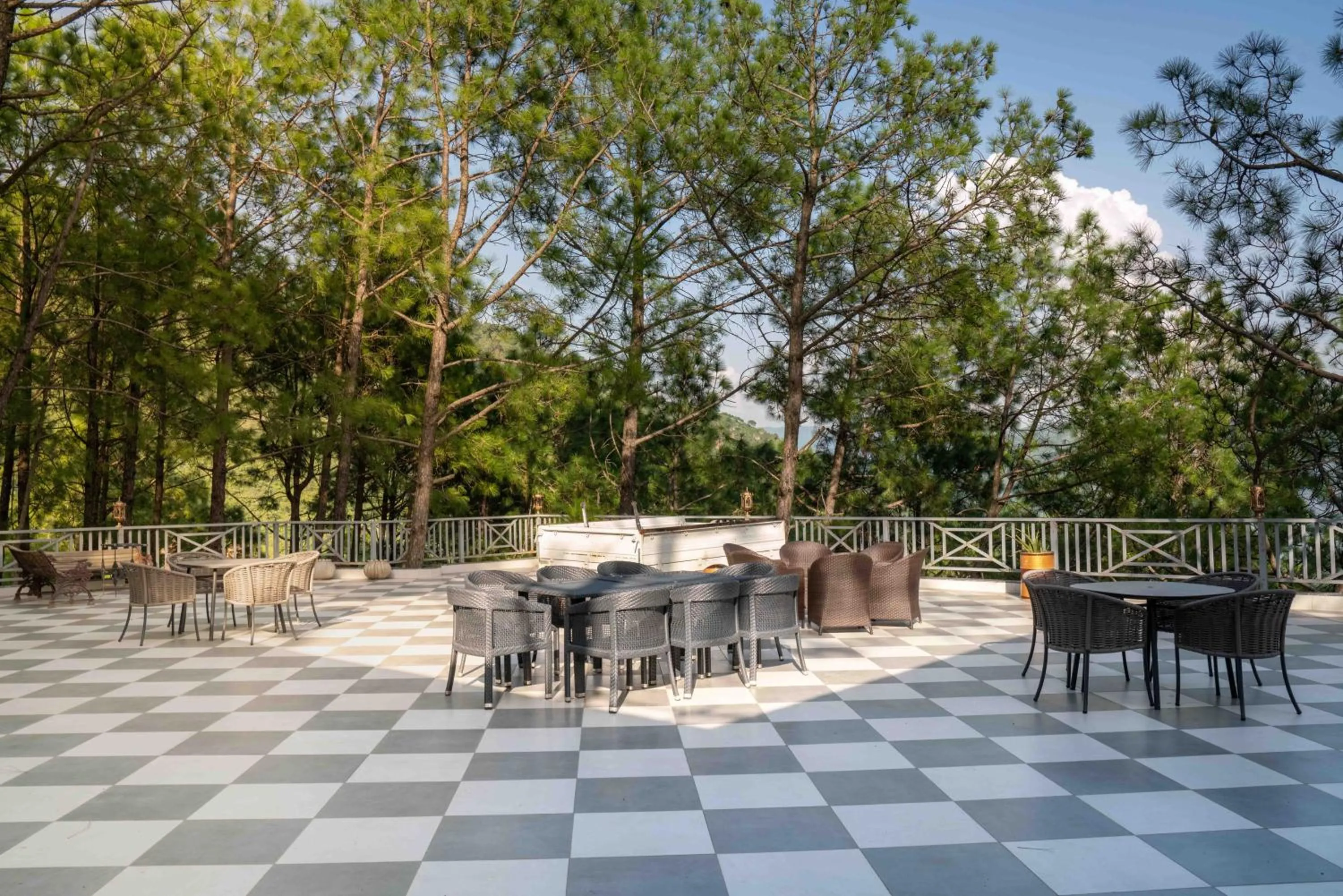 Balcony/Terrace in Chillaru Spa & Resort