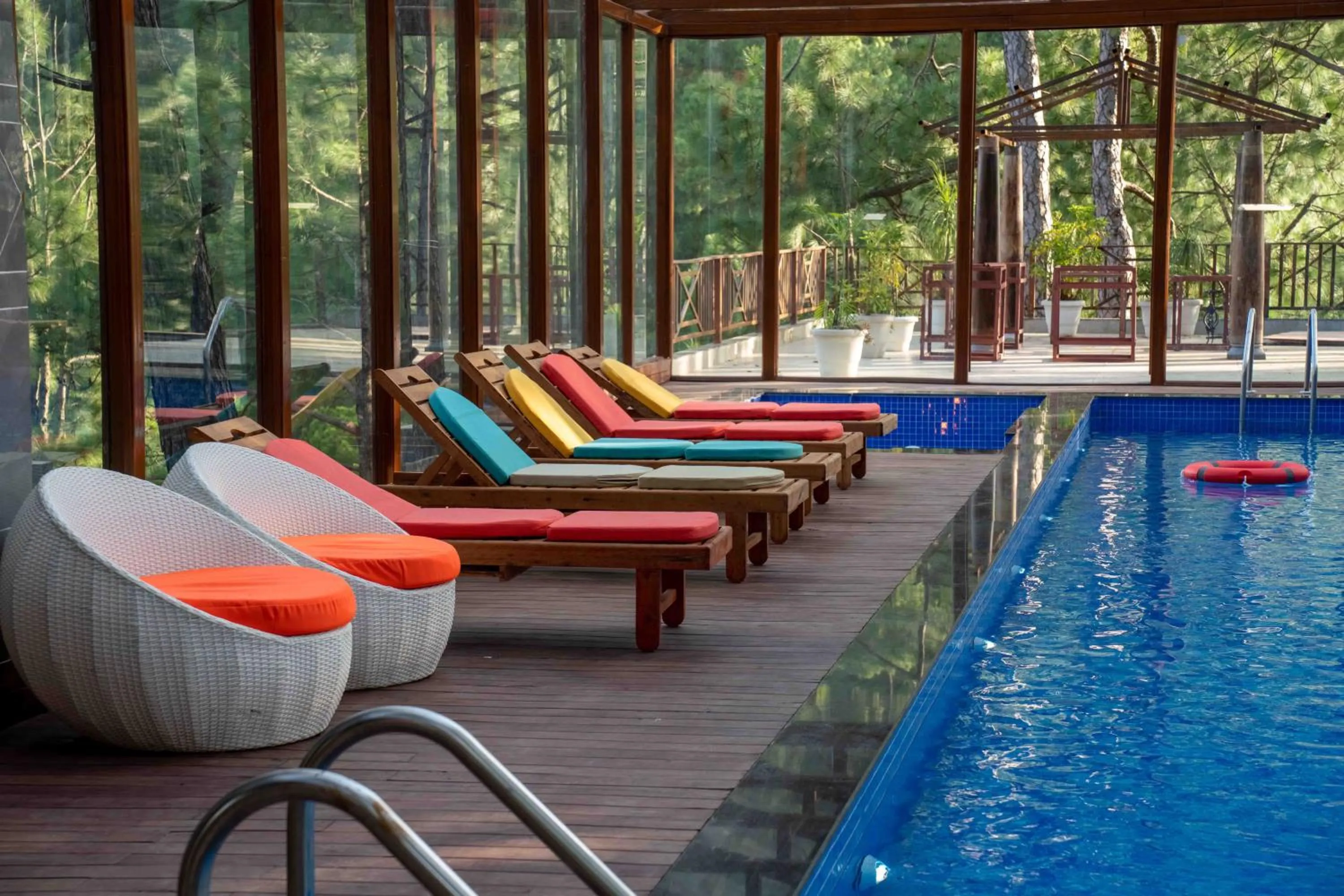 Swimming pool in Chillaru Spa & Resort