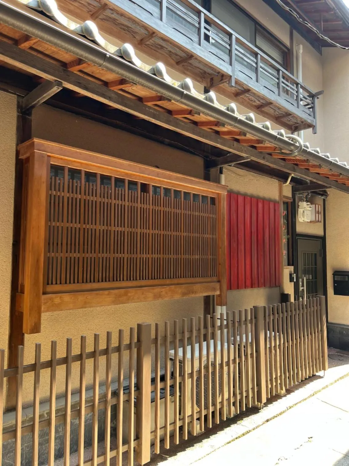 Property building in Kiyomizu Machiya Inn