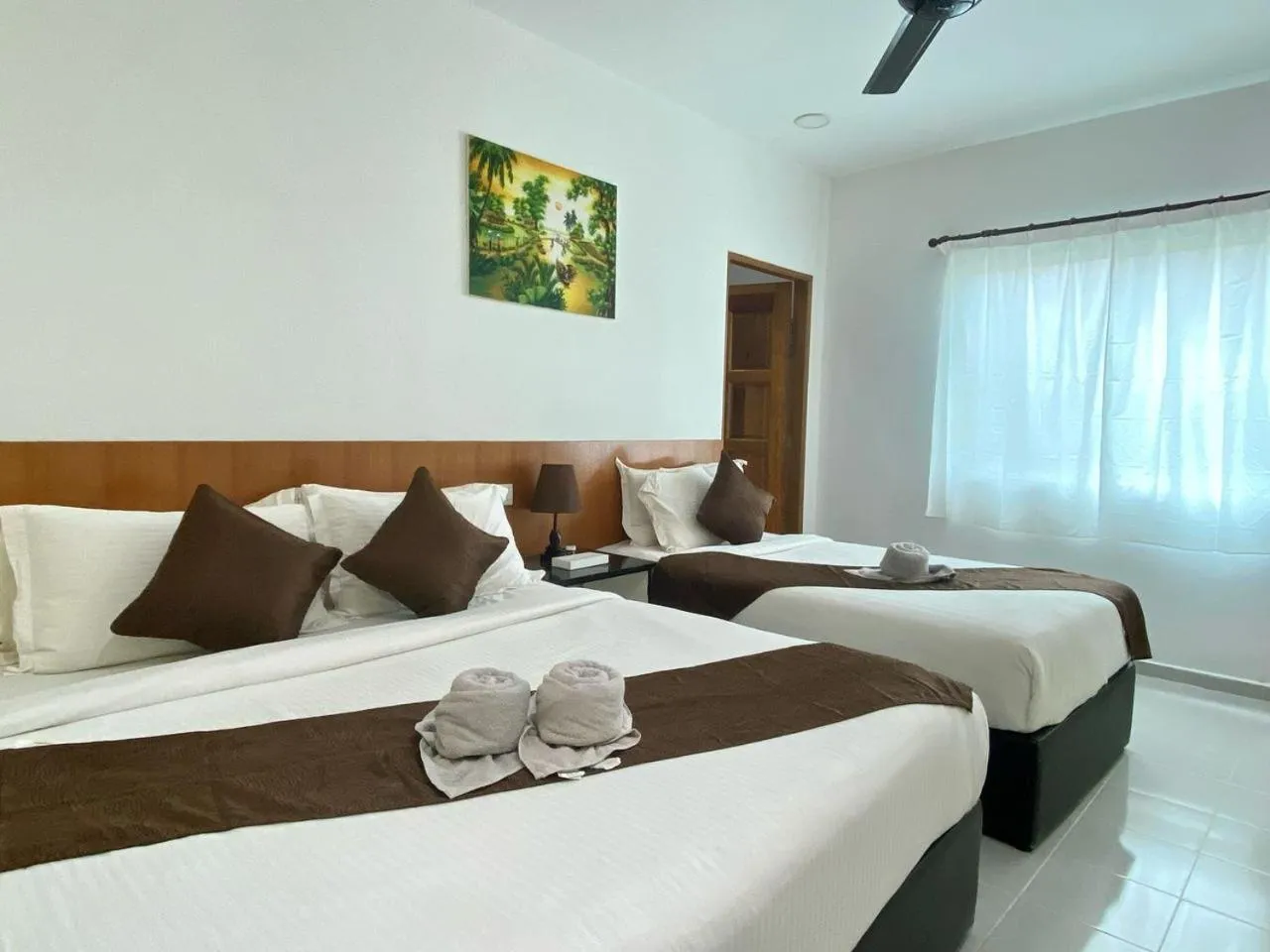 Bedroom, Bed in Chenang Inn