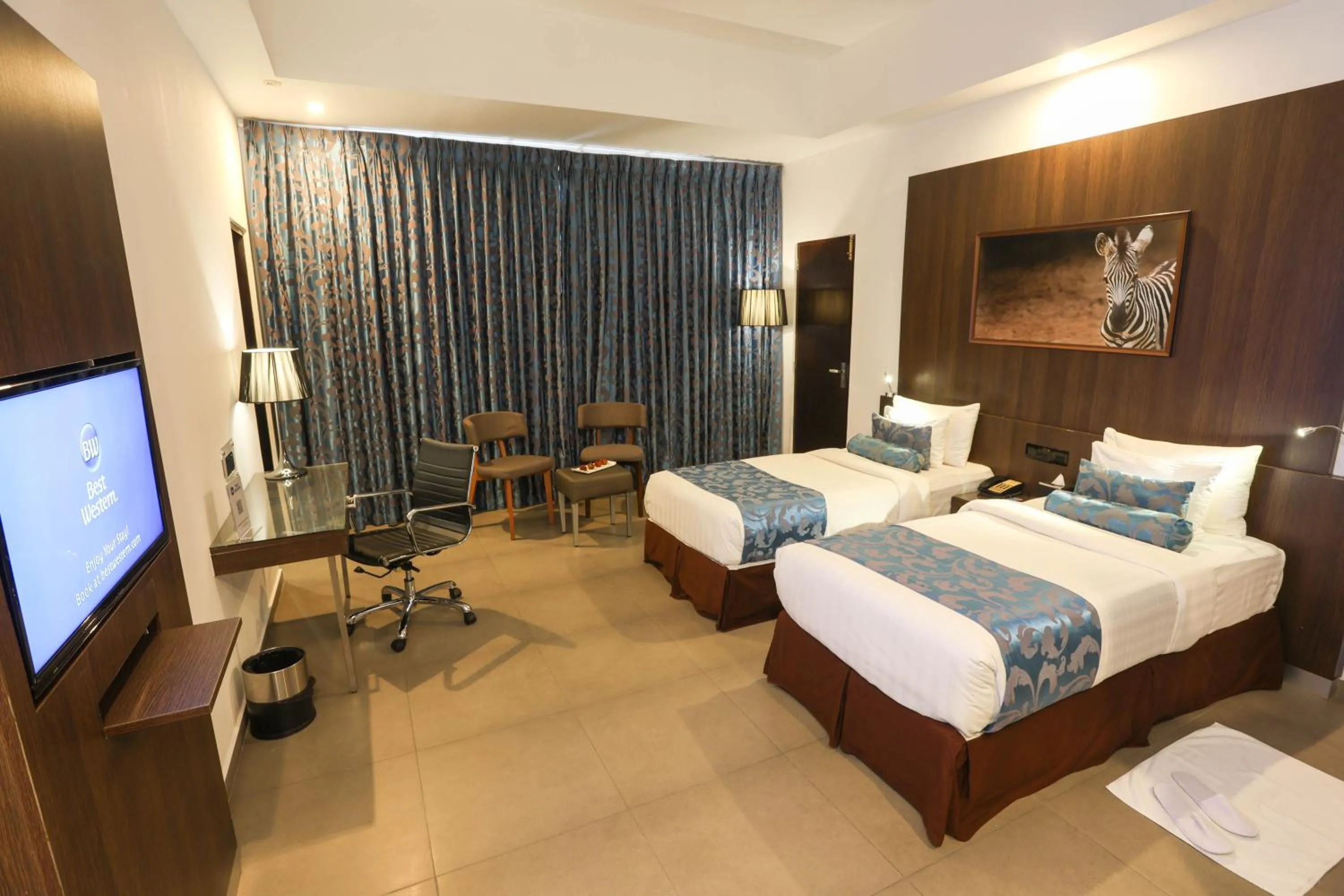 Bedroom, Bed in Best Western Elyon Colombo