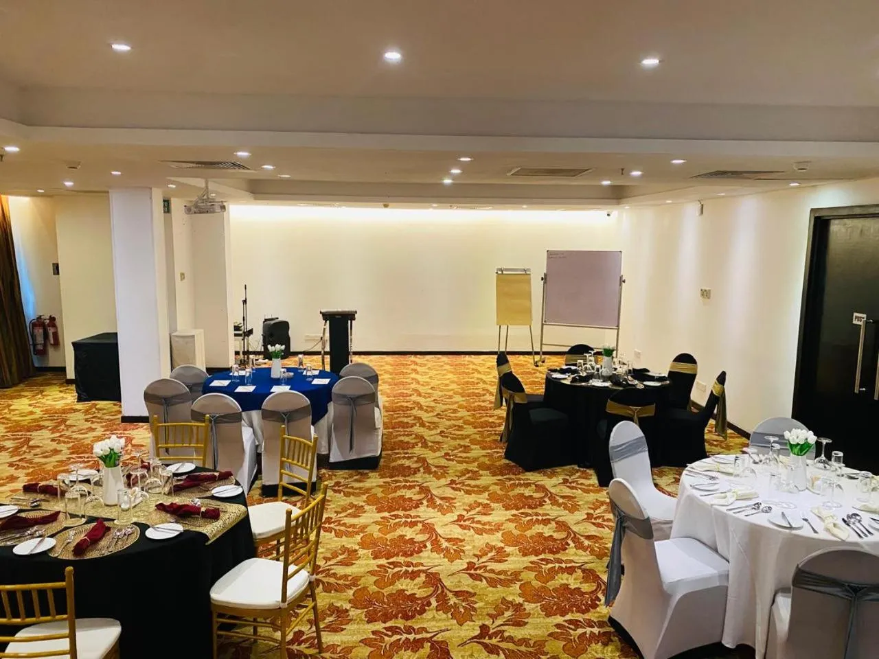 Banquet/Function facilities in Best Western Elyon Colombo