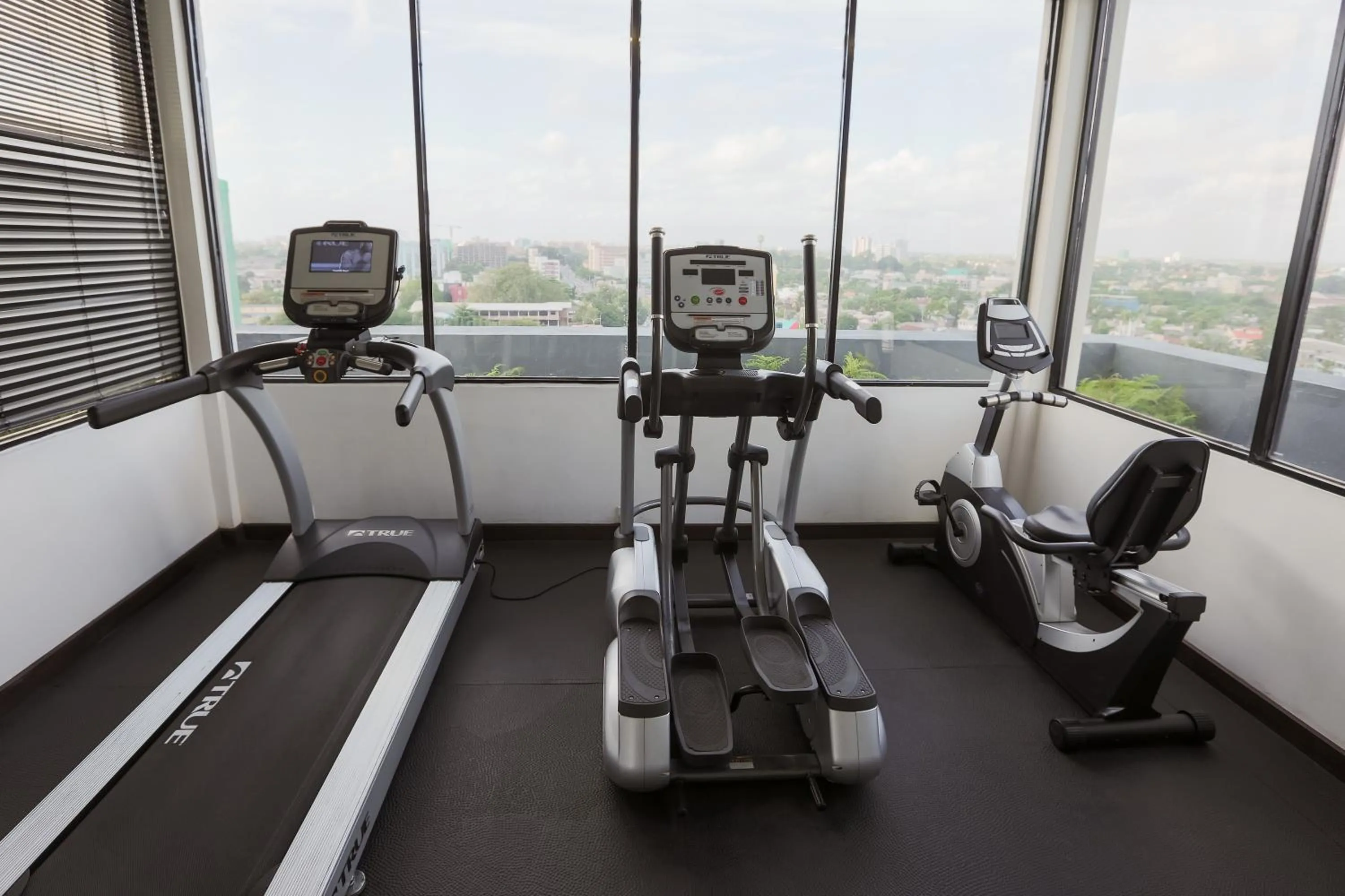 Fitness centre/facilities in Best Western Elyon Colombo