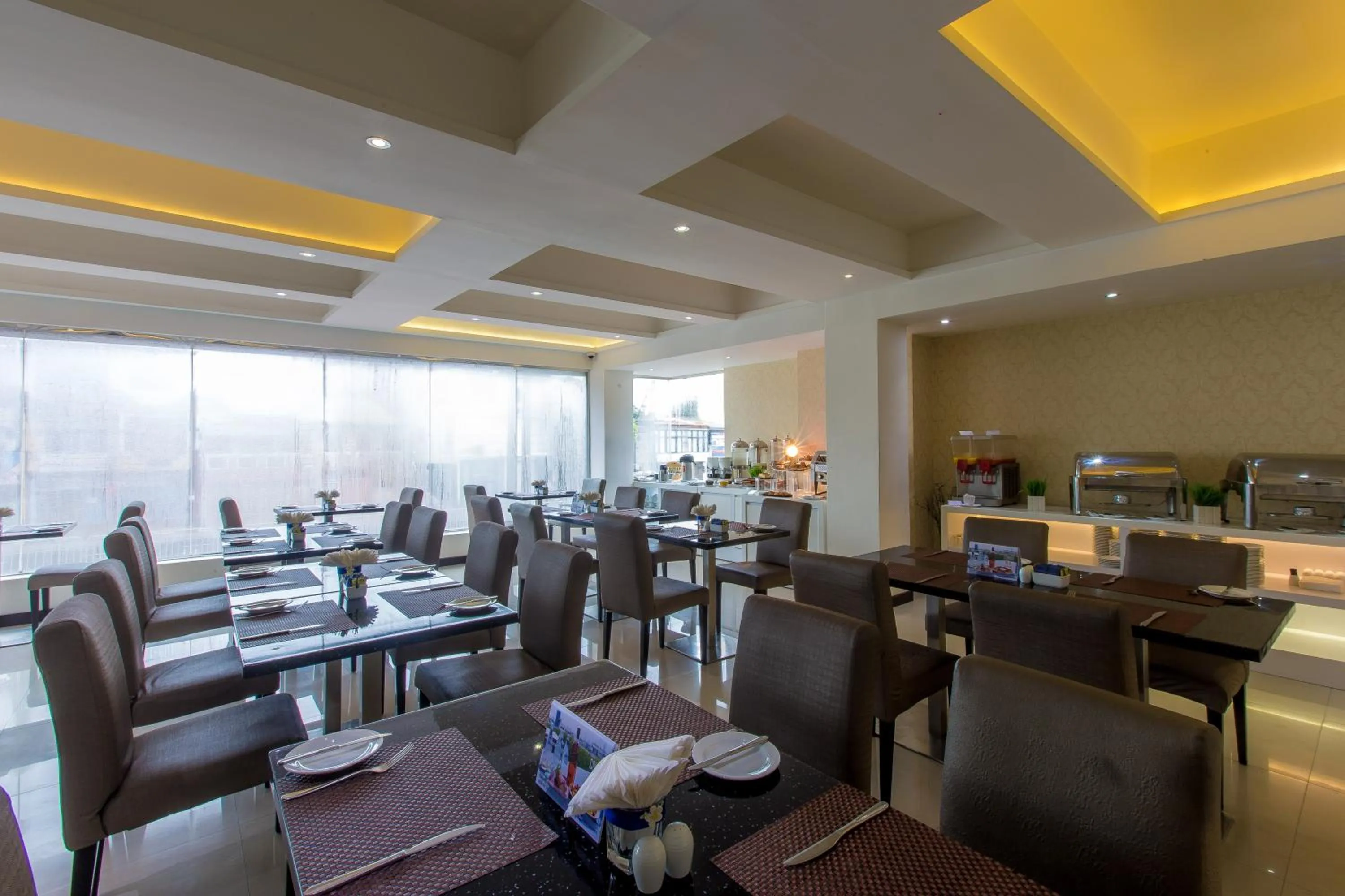 Restaurant/places to eat in Best Western Elyon Colombo