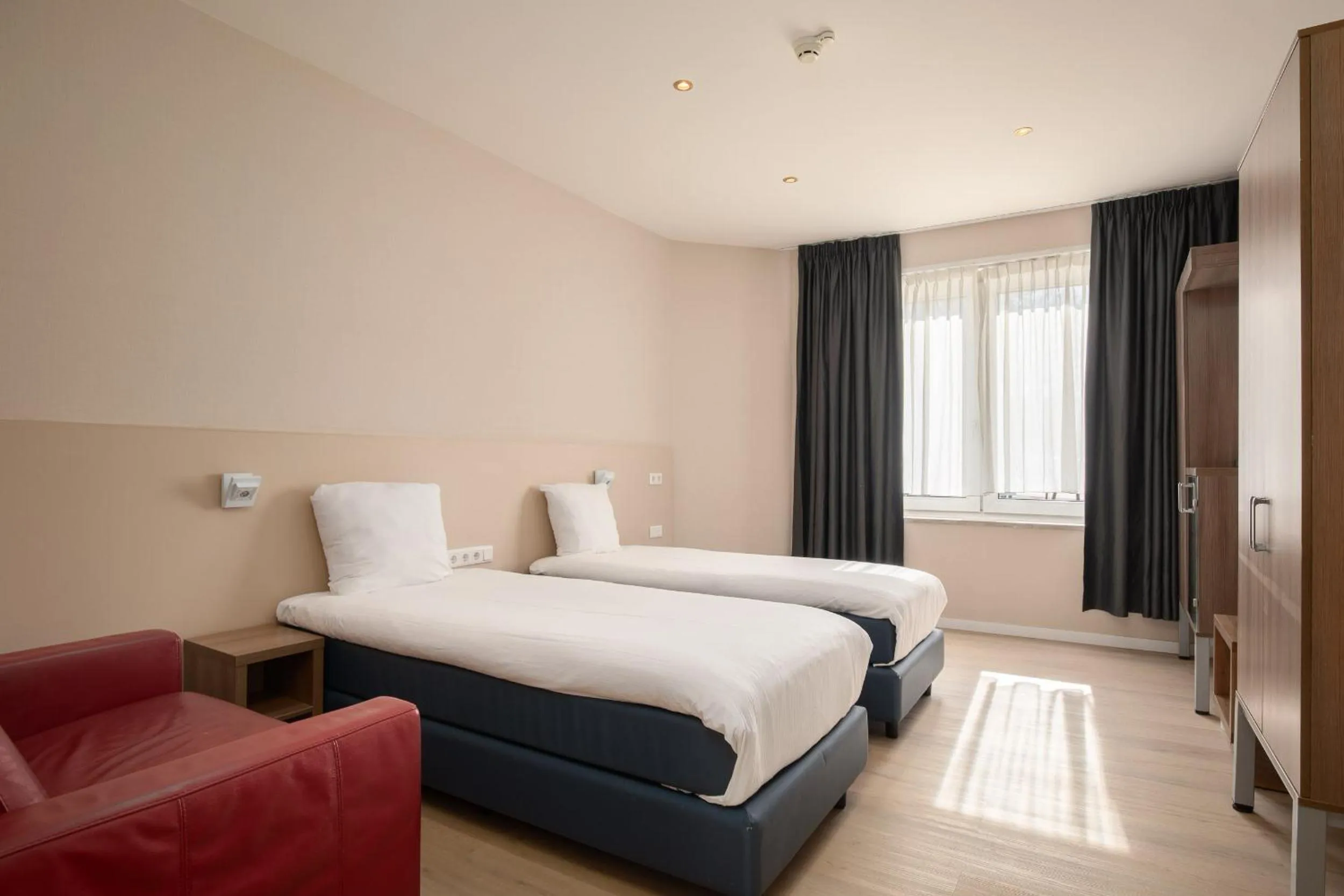 Bedroom, Bed in Hotel Victorie