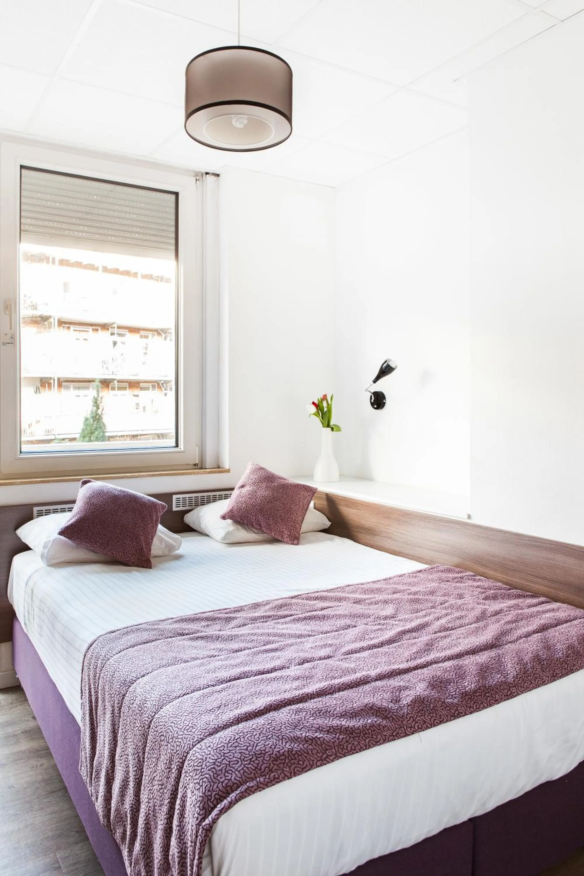 Bed in Hotel Victorie