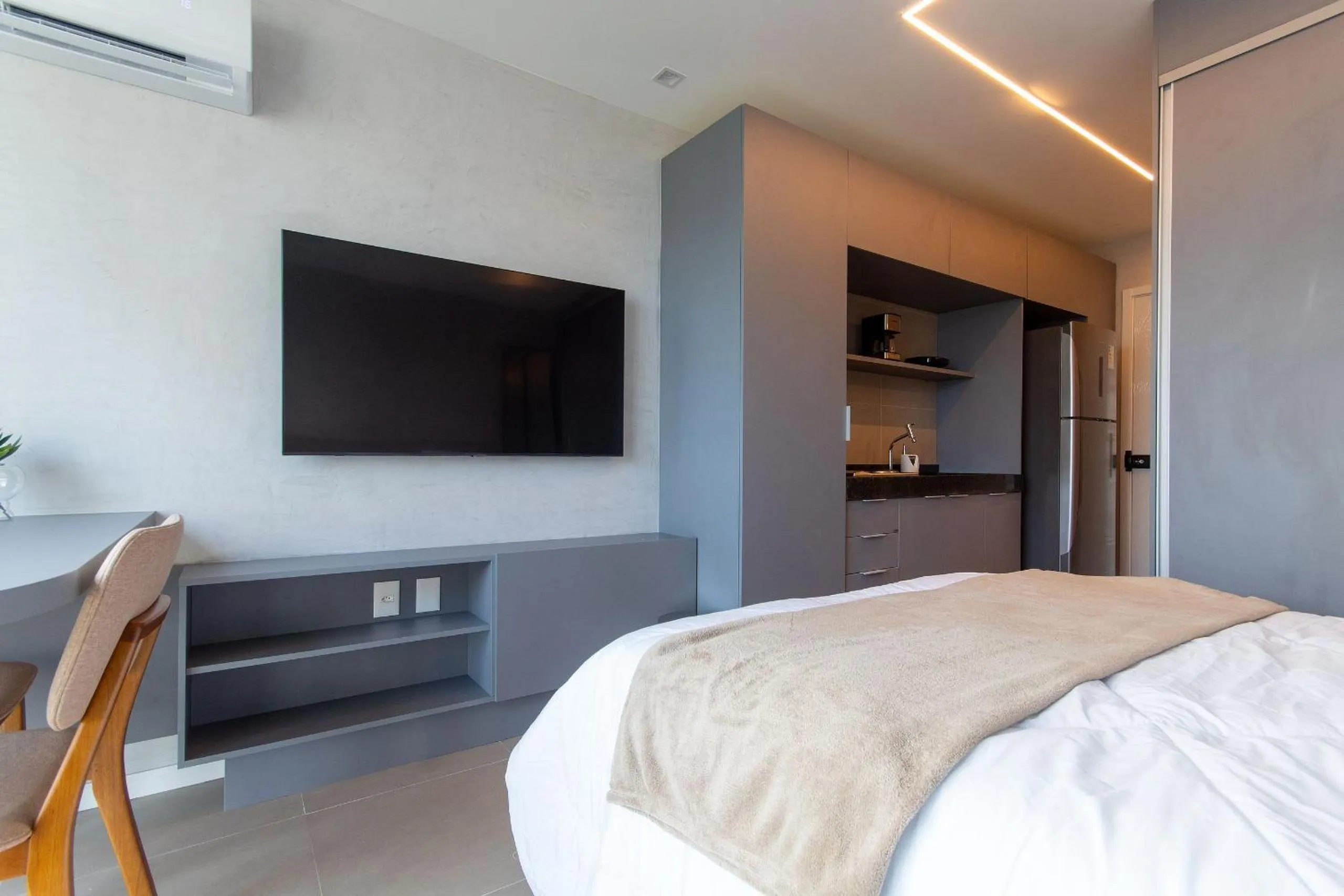 Bedroom, Bed in Rooftop #806 - Apto em Boa Viagem por Carpediem