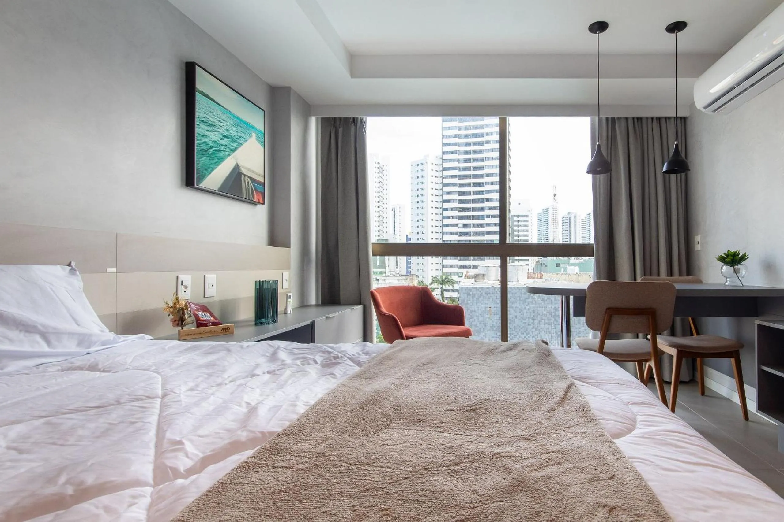 Bedroom, Bed in Rooftop #806 - Apto em Boa Viagem por Carpediem