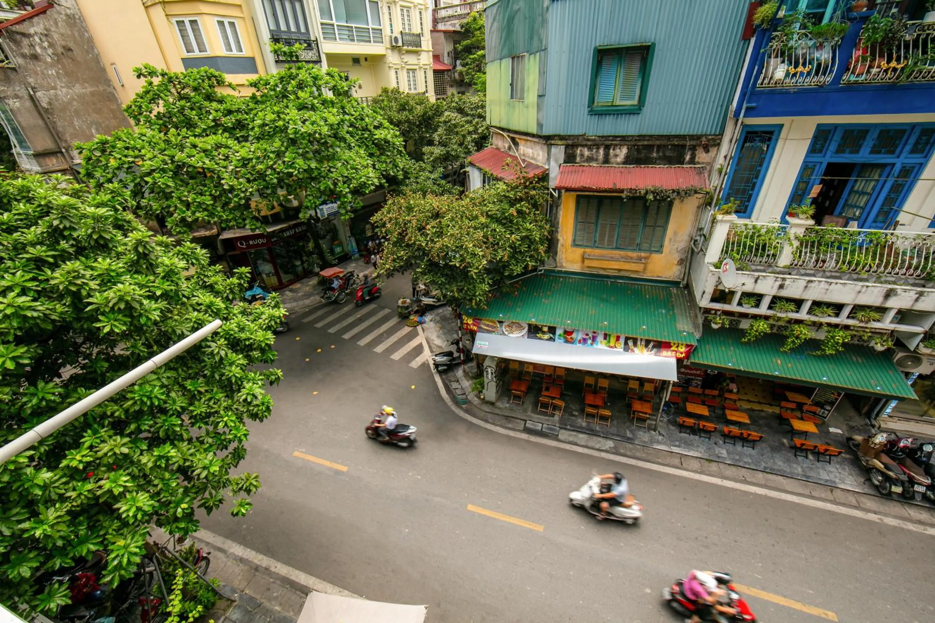 City view in La Renta Premier Hotel & Spa Hanoi