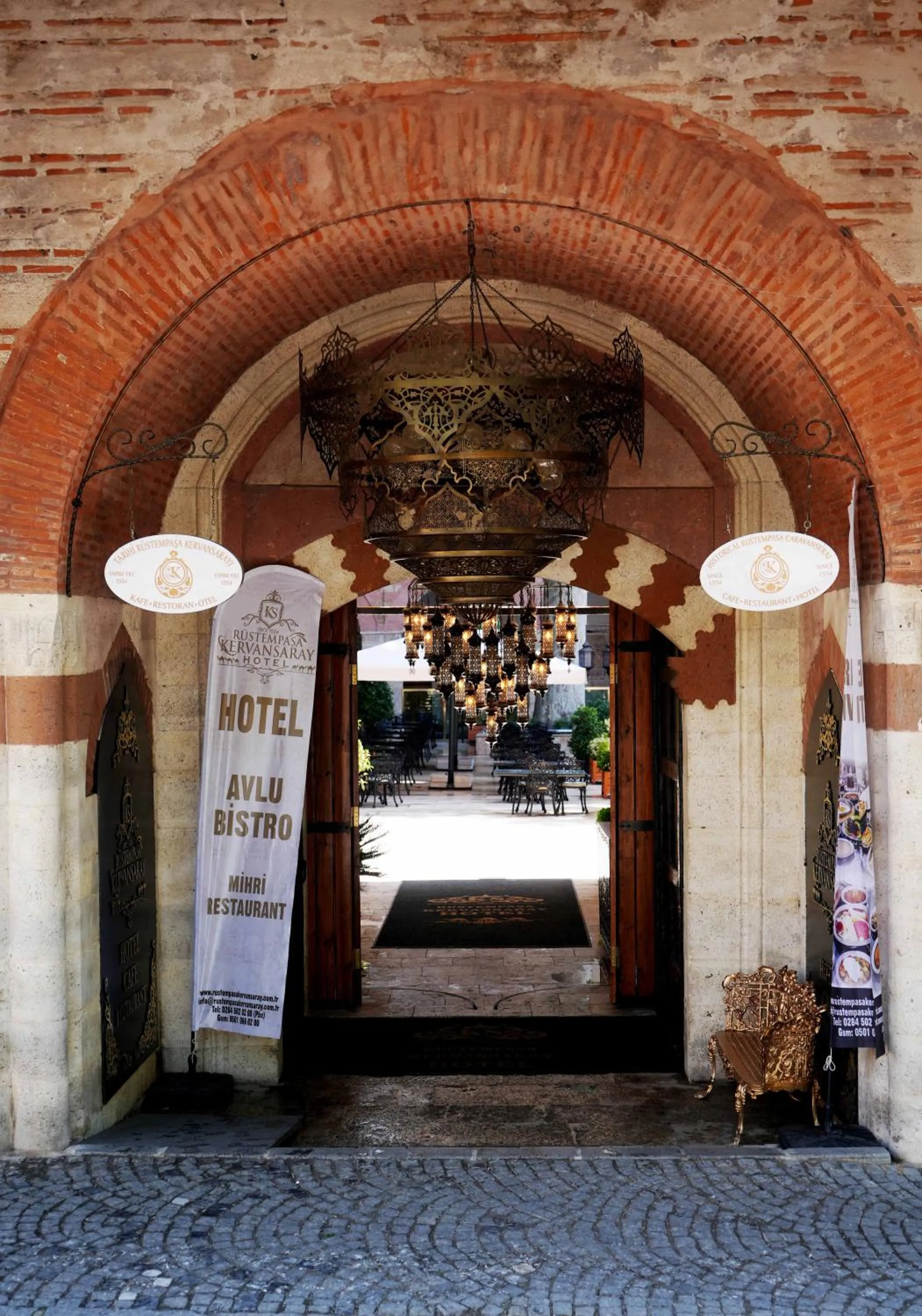 Facade/entrance in Rüstempaşa Kervansaray Hotel with Free Parking