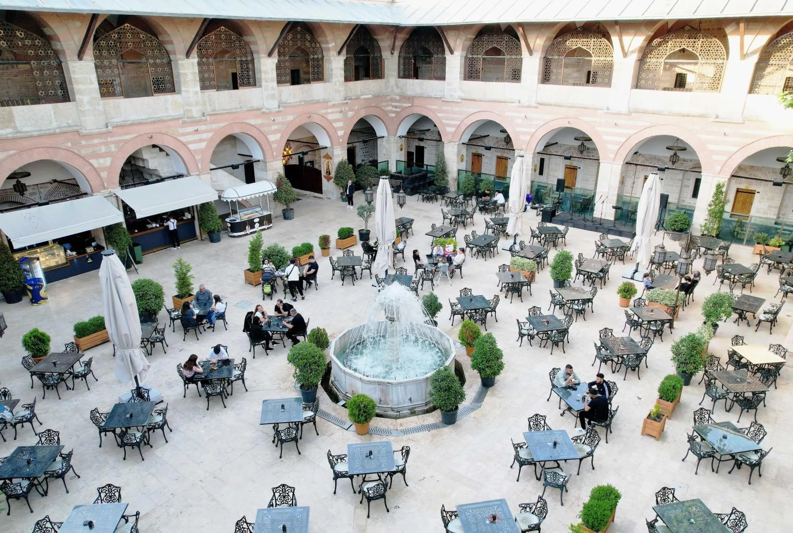 Banquet/Function facilities in Rüstempaşa Kervansaray Hotel with Free Parking