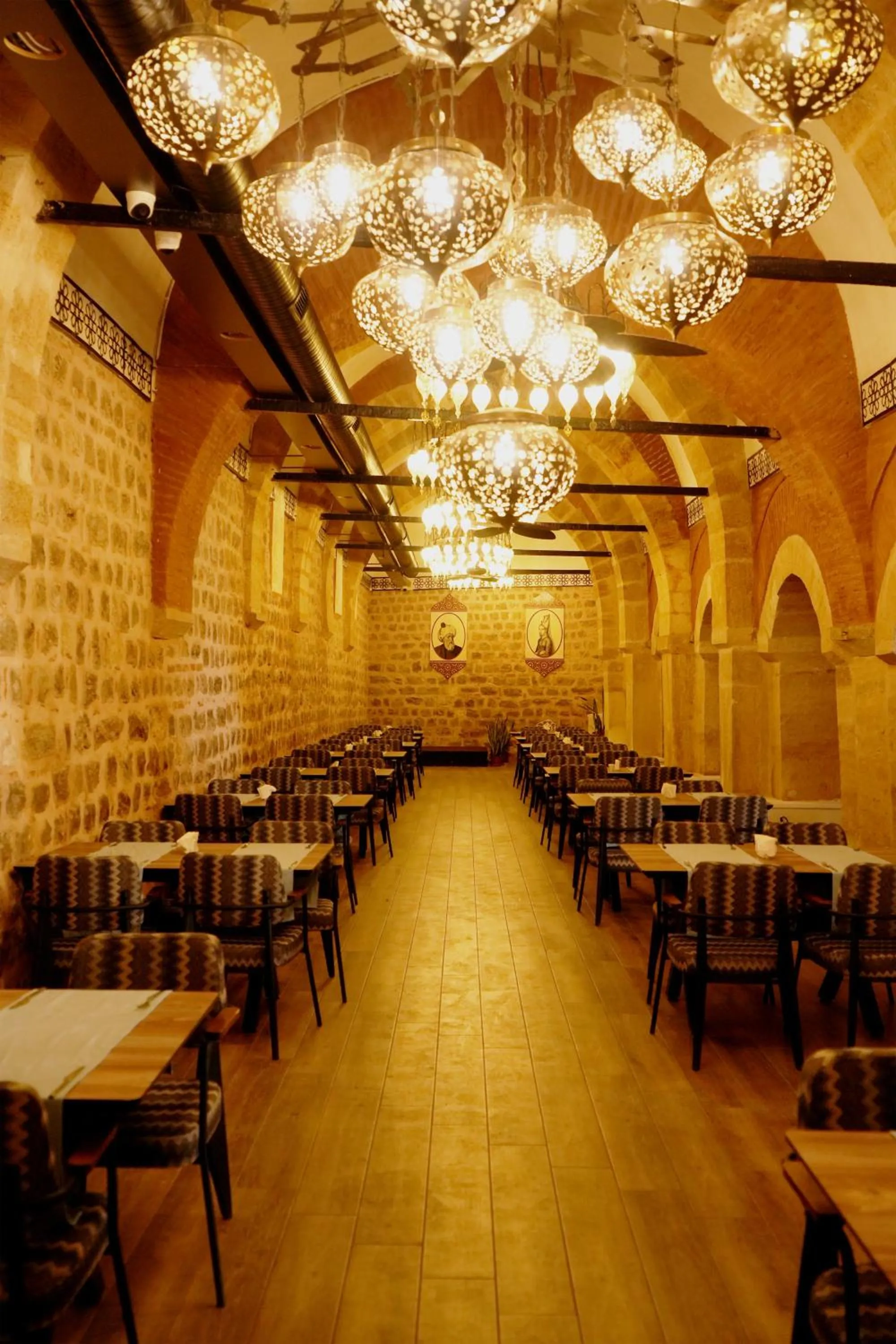 Restaurant/places to eat in Rüstempaşa Kervansaray Hotel with Free Parking
