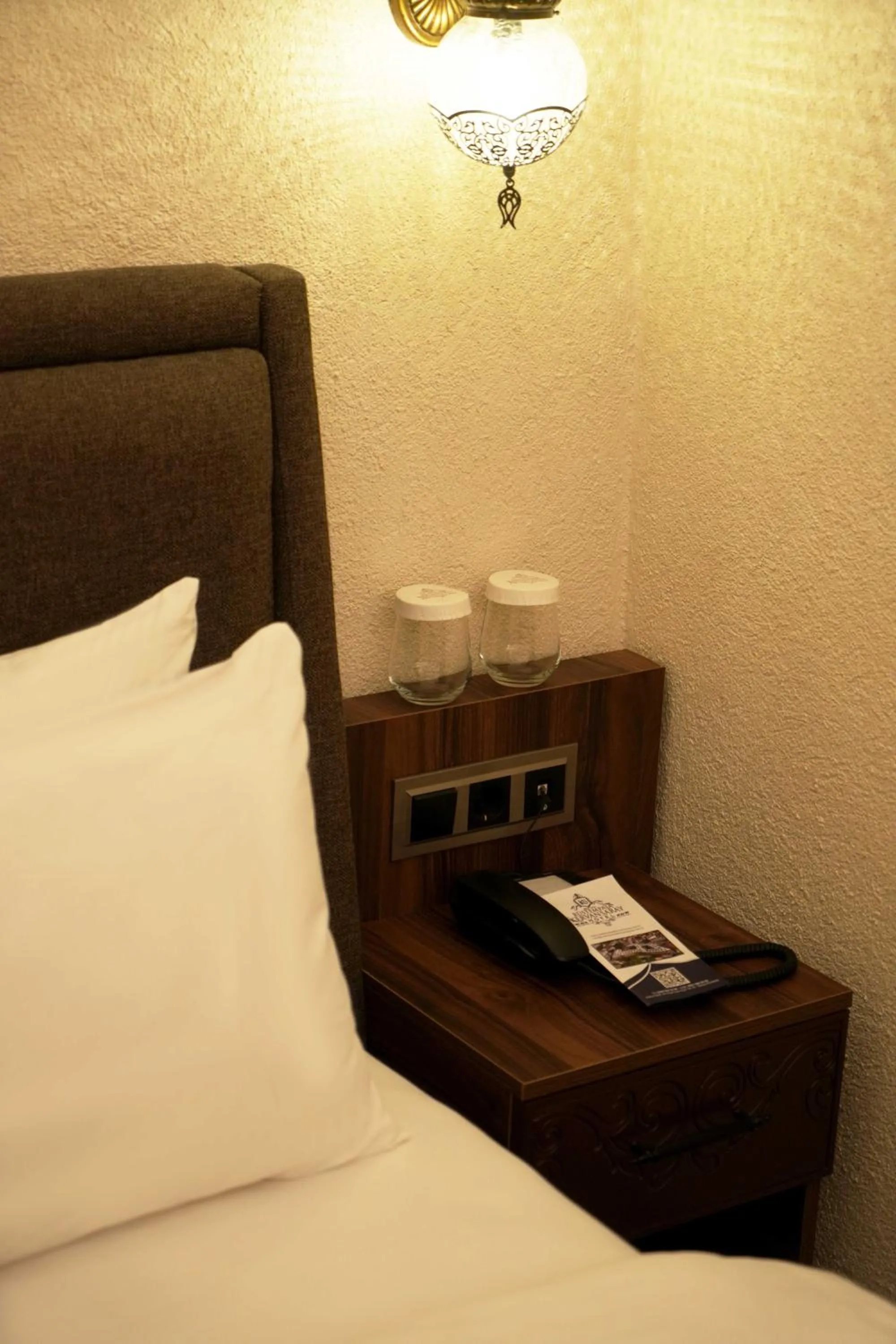 Bed in Rüstempaşa Kervansaray Hotel with Free Parking