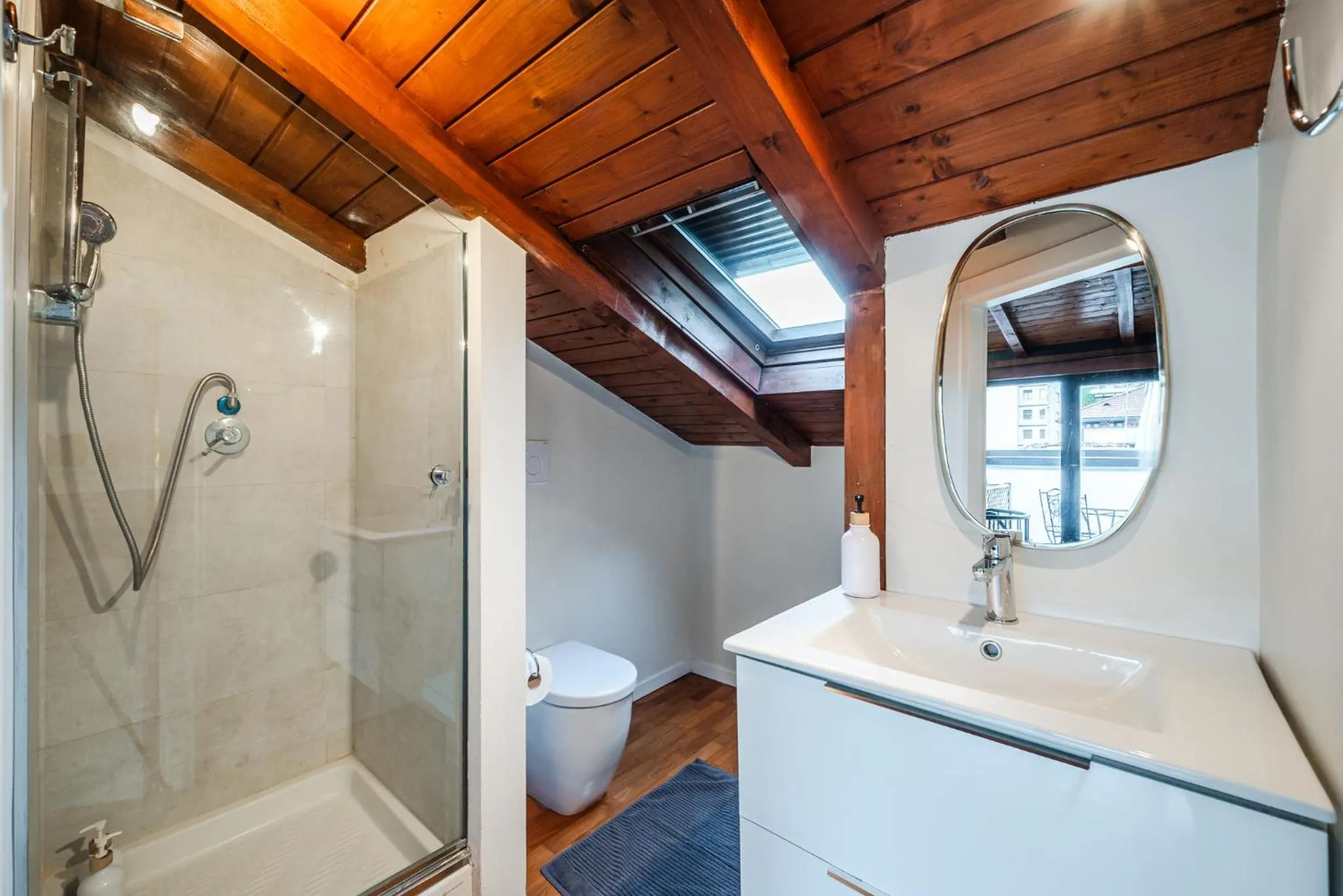 Villa Anglia, SmartStay - Amendola, Fiera, Ospedale San Luca