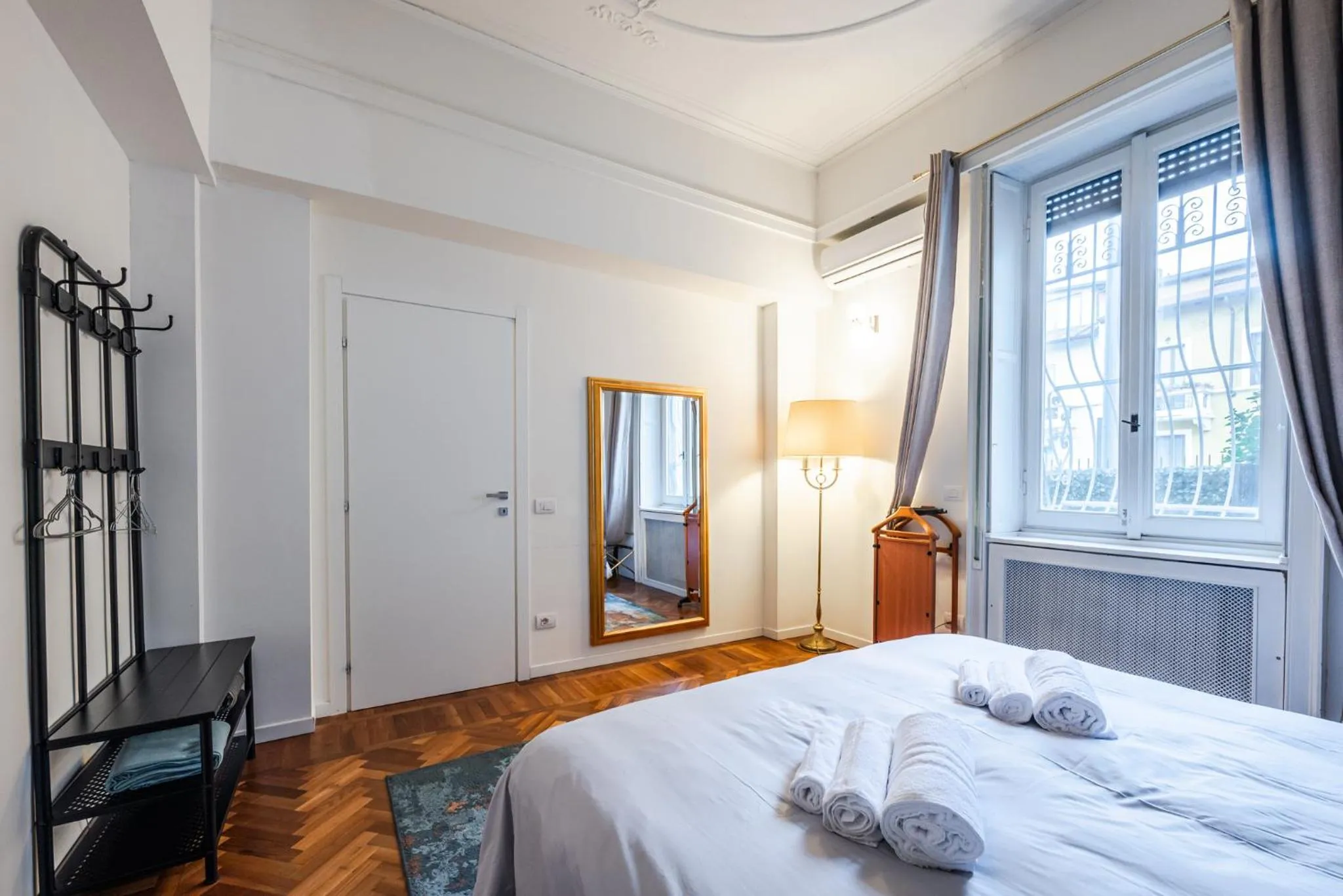Bed in Villa Anglia, SmartStay - Amendola, Fiera, Ospedale San Luca
