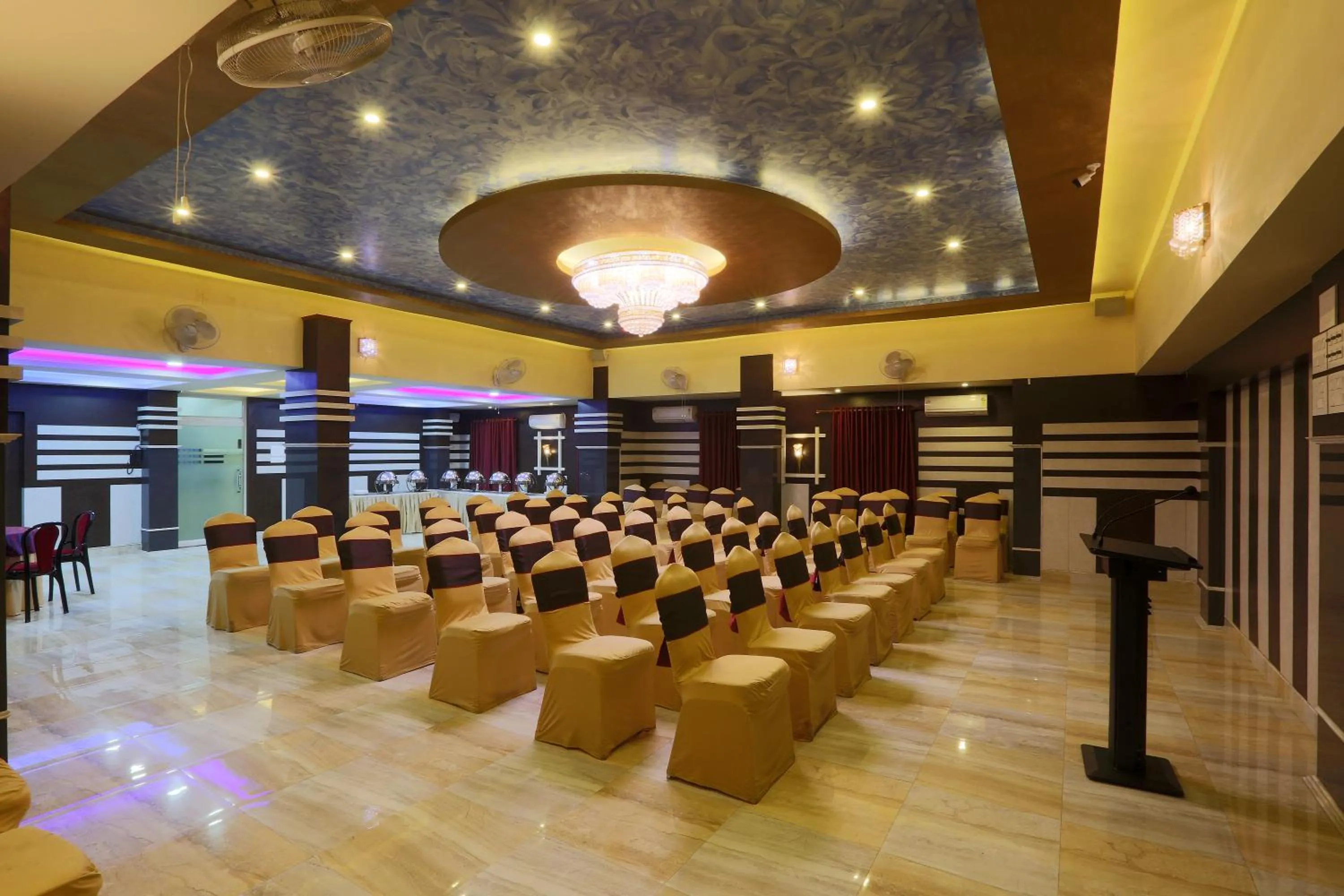 Living room in Hotel Blue Bird, Nagaon