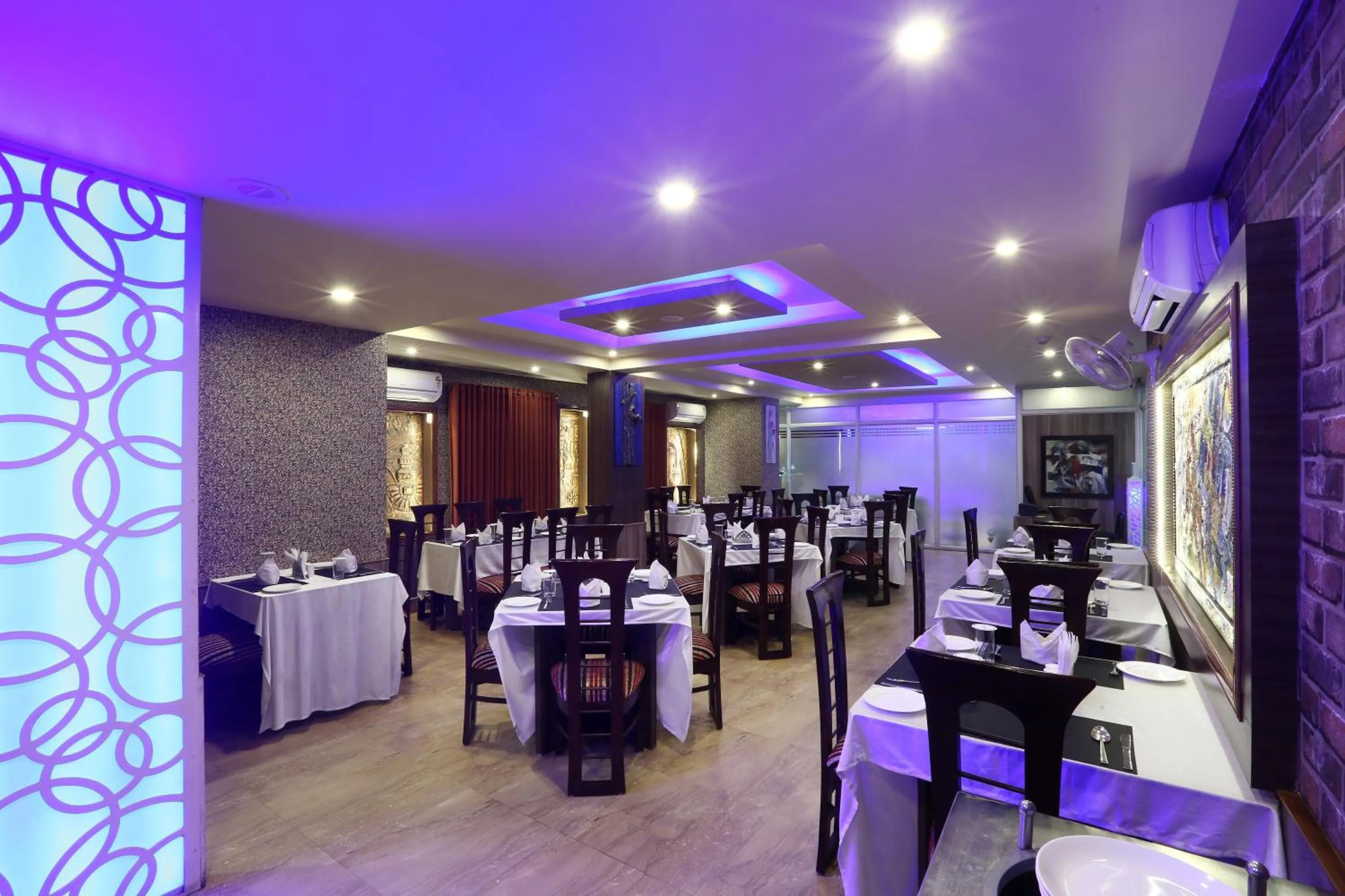 Restaurant/places to eat in Hotel Blue Bird, Nagaon