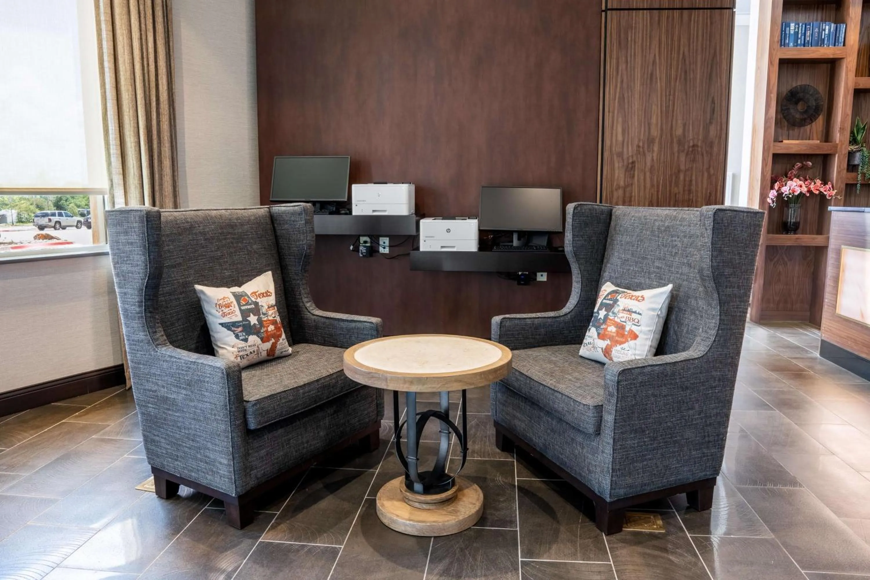Business facilities in Drury Plaza Hotel Dallas Arlington