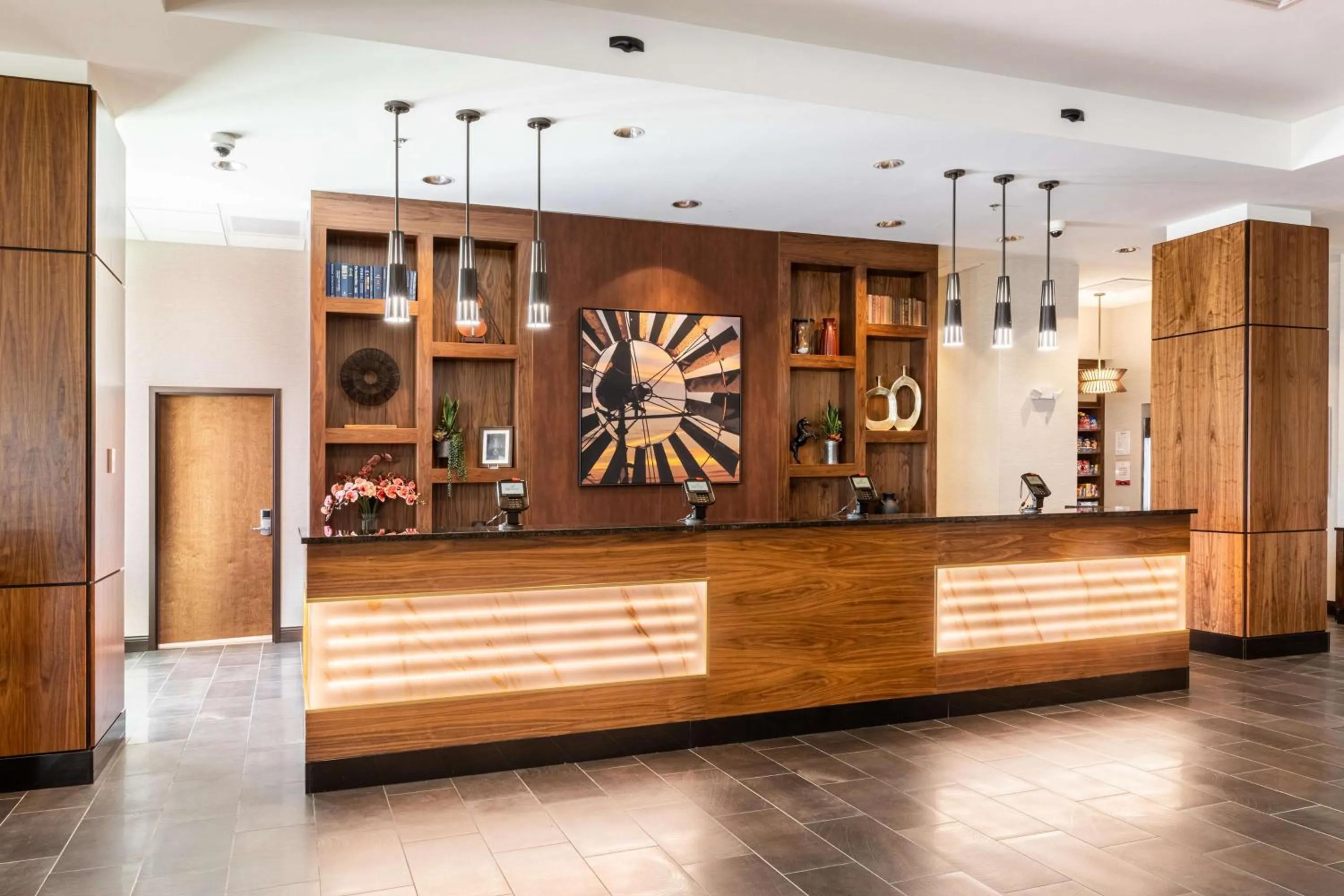 Lobby or reception in Drury Plaza Hotel Dallas Arlington