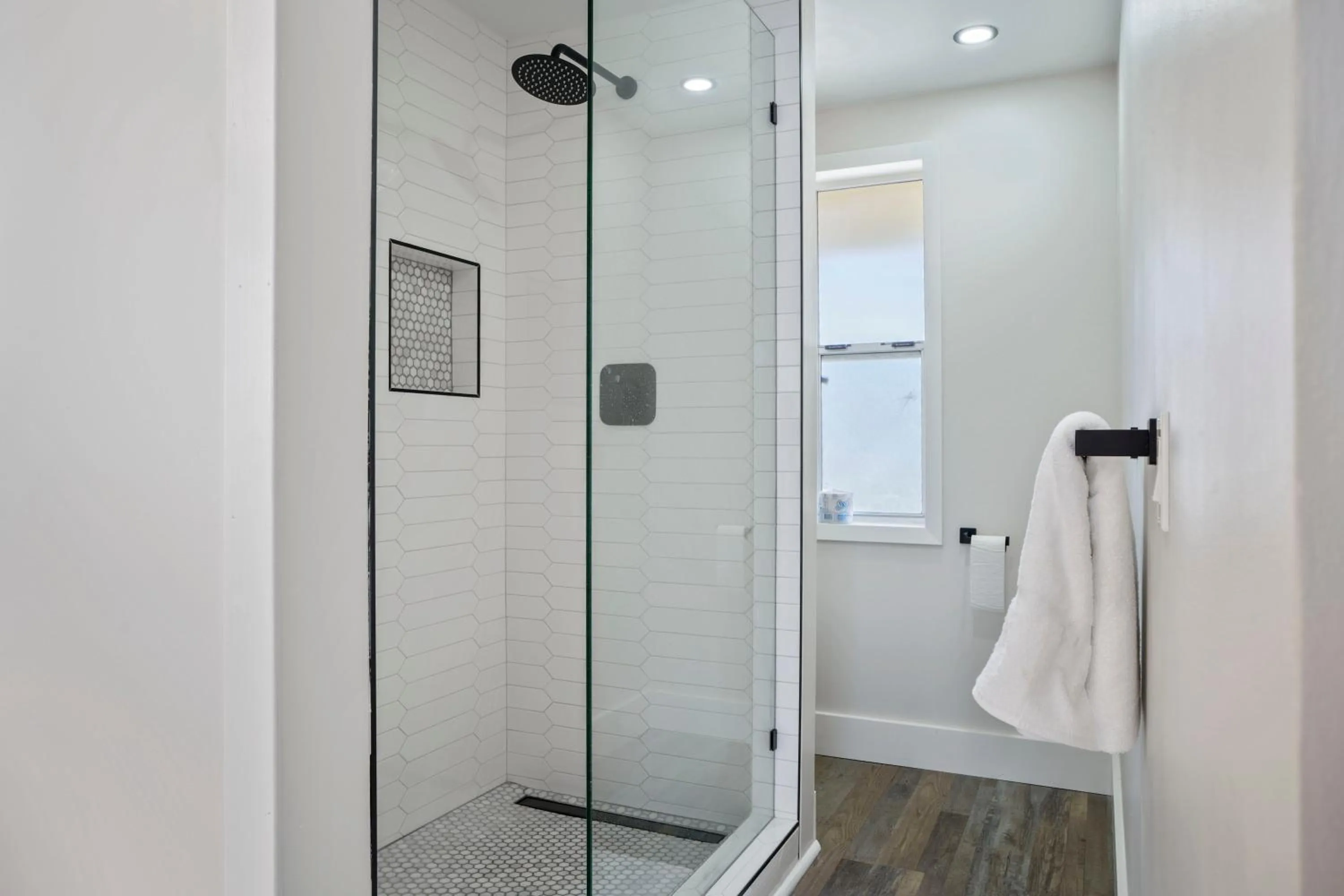 Shower in Mendo Bungalow
