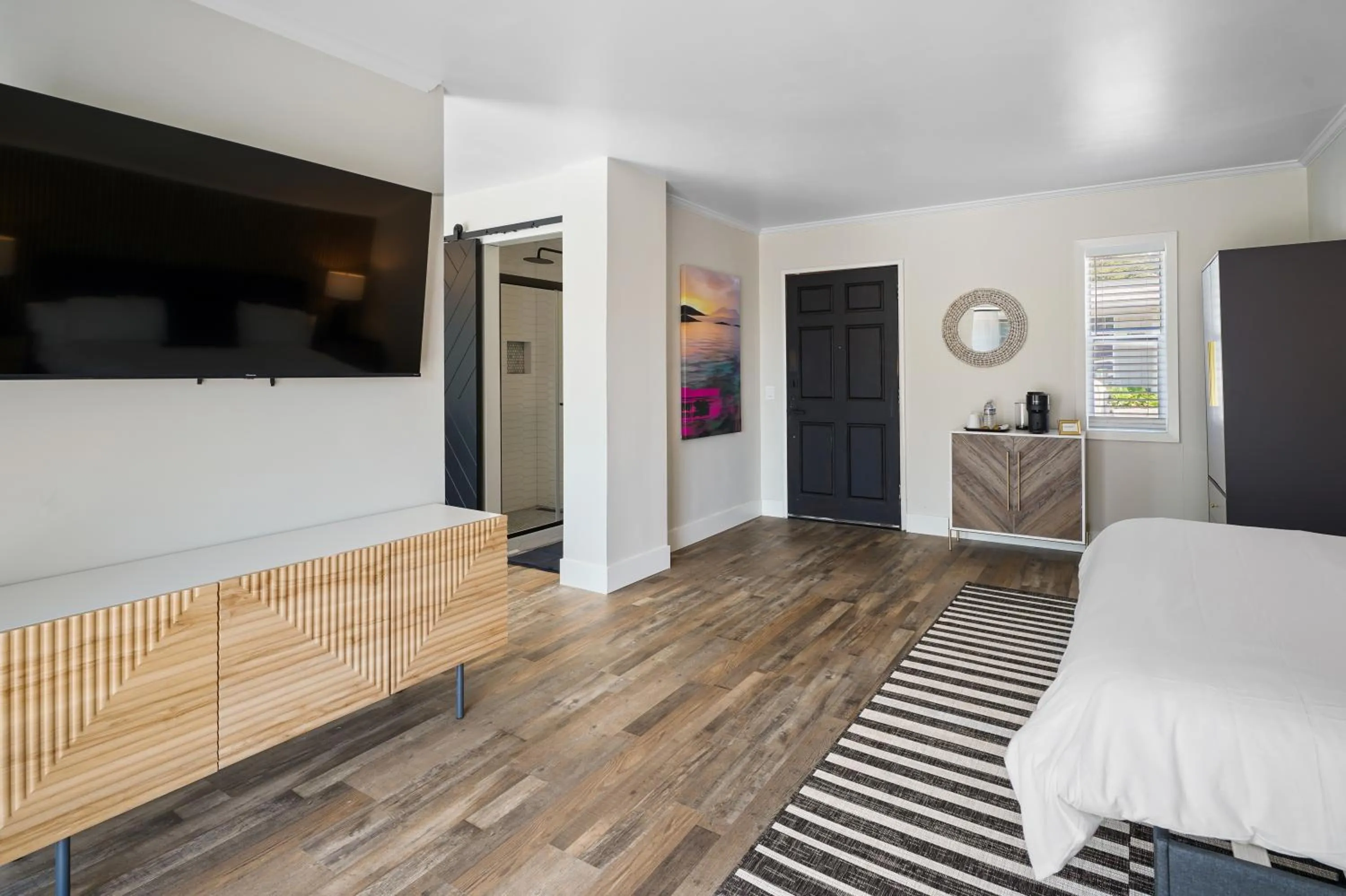 TV and multimedia, Bed in Mendo Bungalow