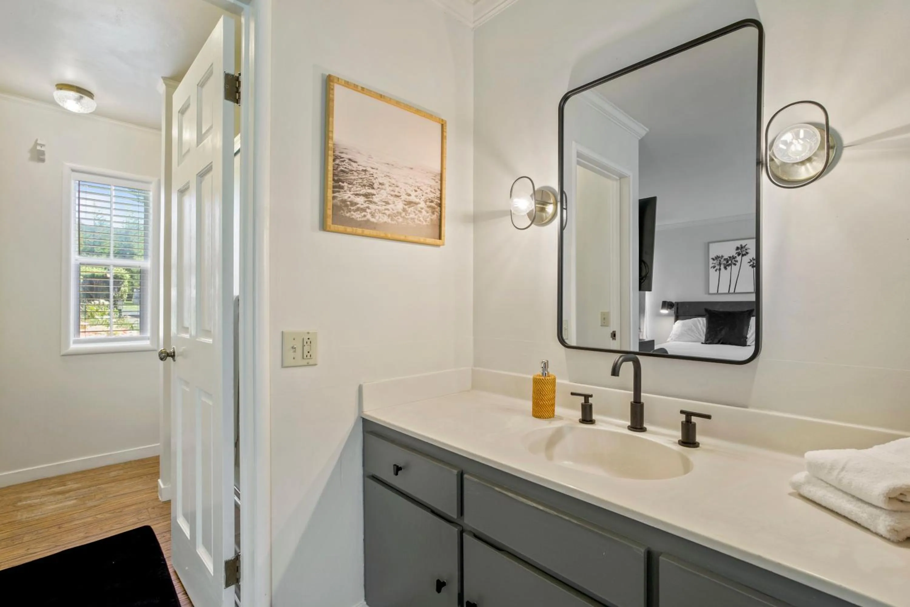 Bathroom in Mendo Bungalow