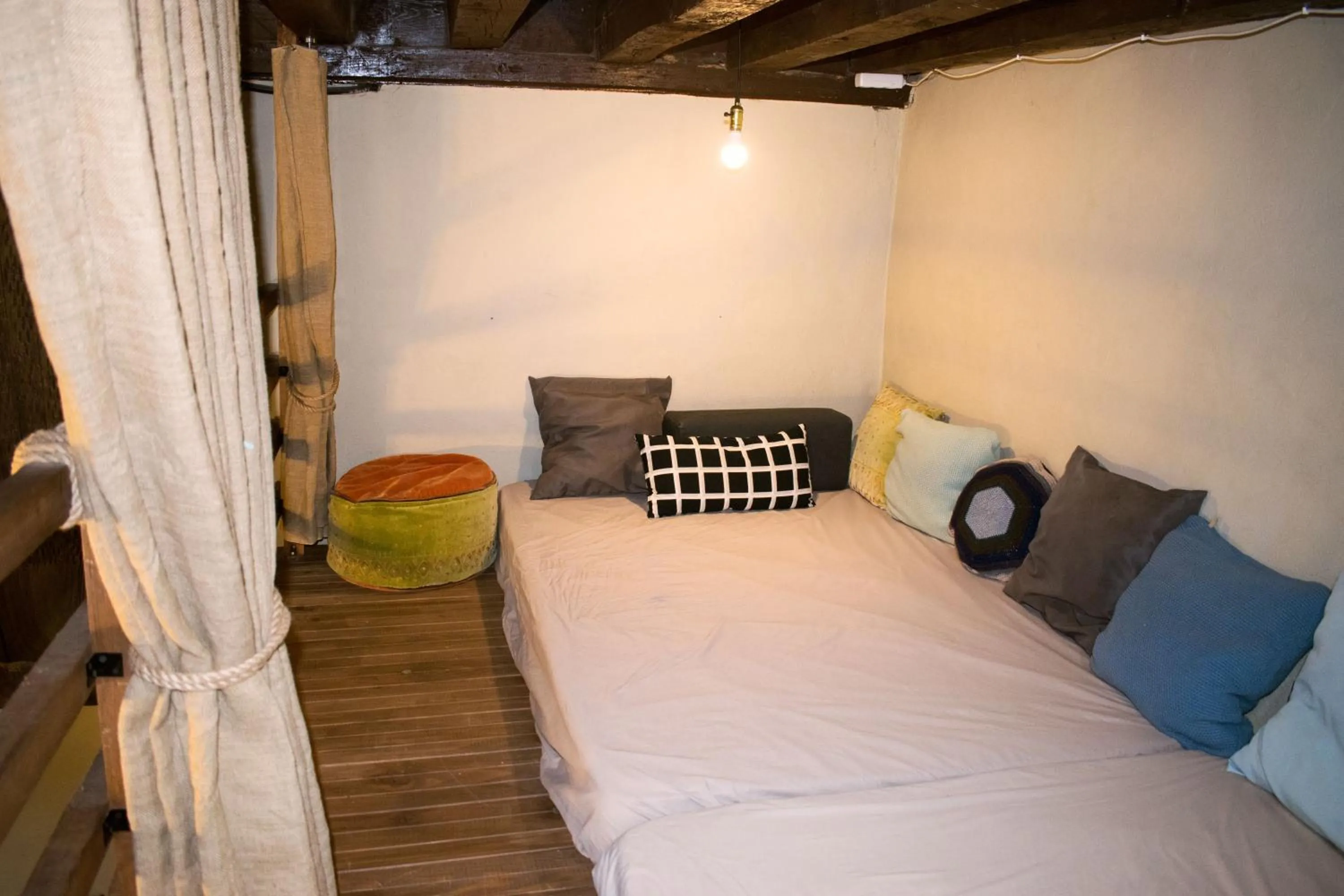 Bed in Palacio de Velamazán