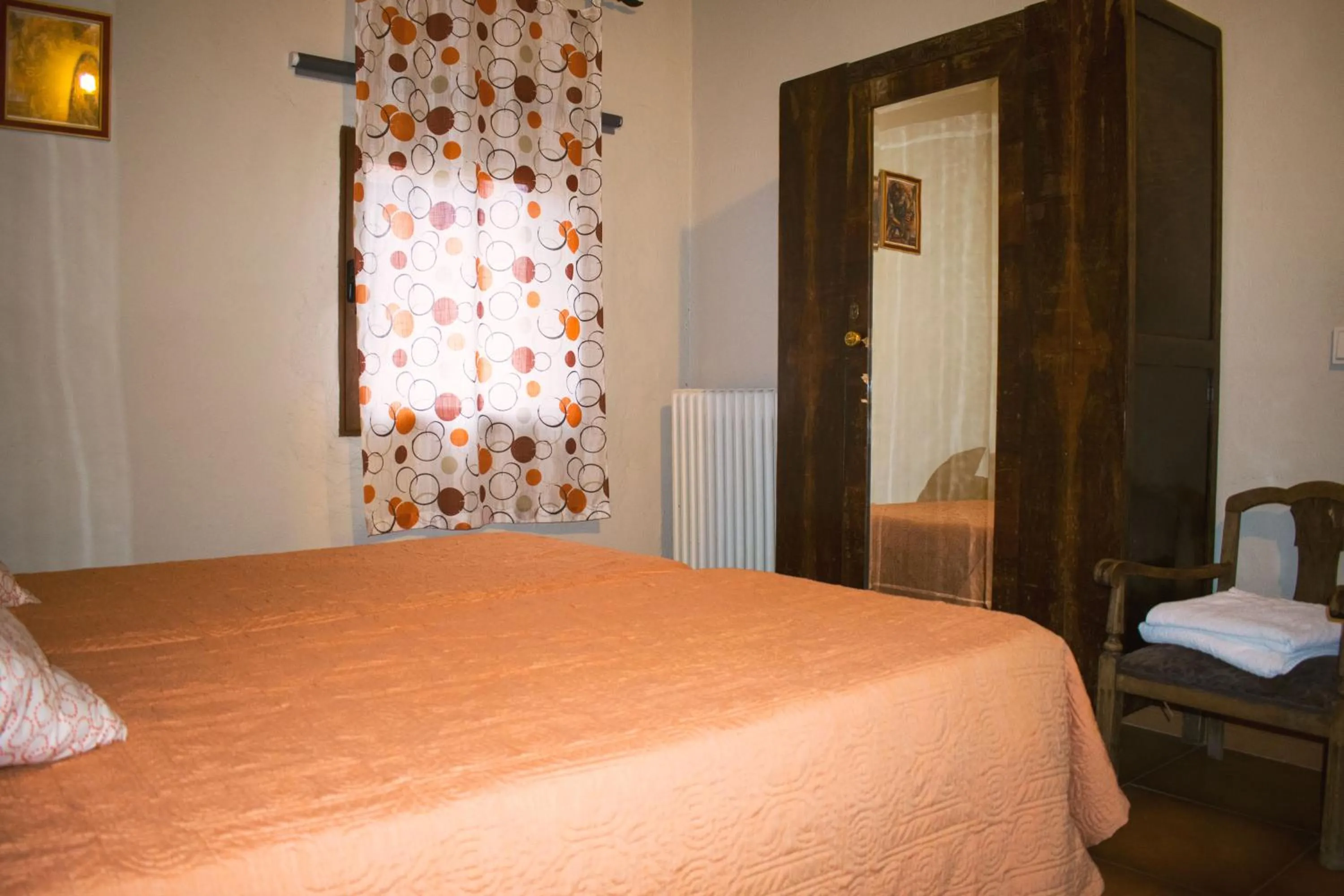 Bed in Palacio de Velamazán