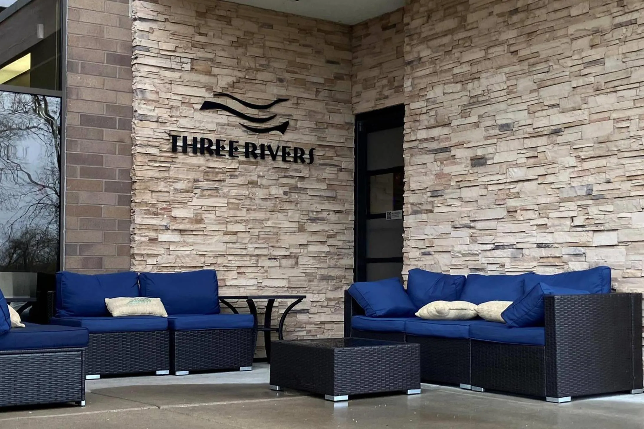 Restaurant/places to eat in Radisson Hotel La Crosse