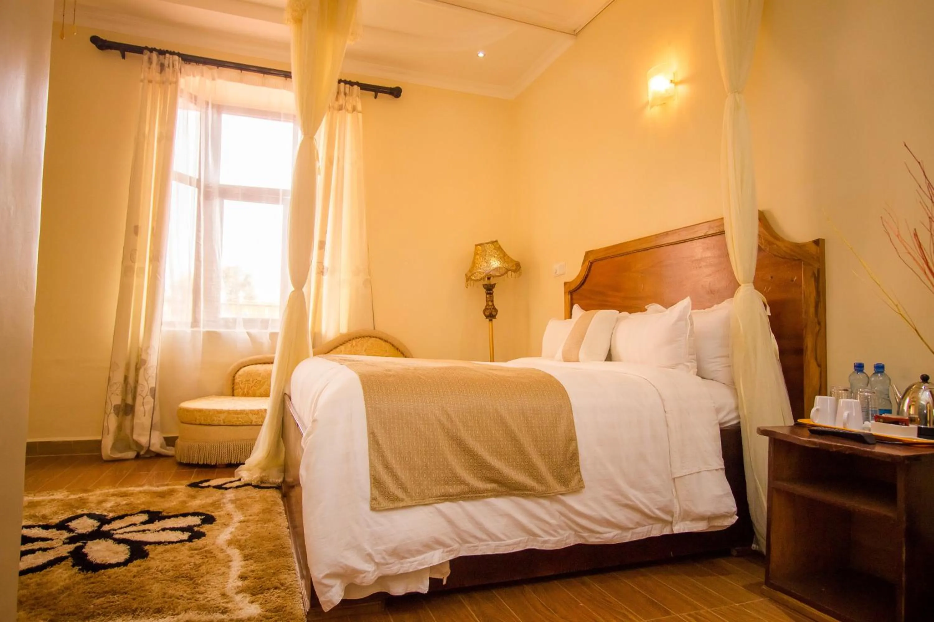 Bed in Aturukan Hotel