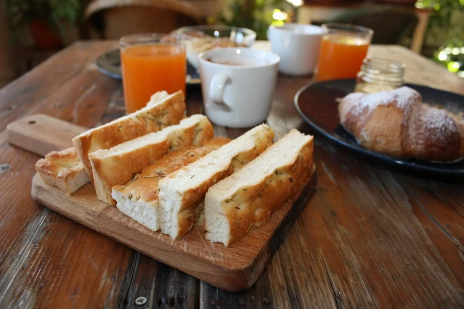 Continental breakfast in Casa Monteluro - B&b